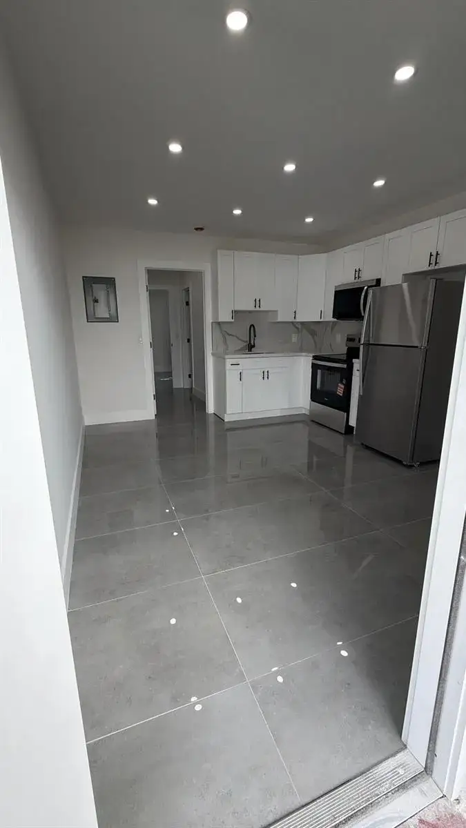 1 bedroom 1 bath Residential Lease for rent at 935 Jefferson Avenue # 10, Miami Beach FL 33139