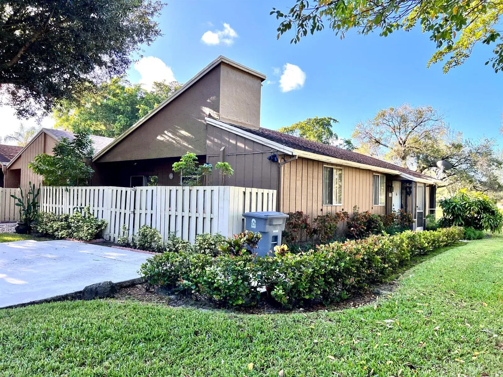 3 bedroom 2 bath Residential for sale at 22303 Misty Woods Way, Boca Raton FL 33428
