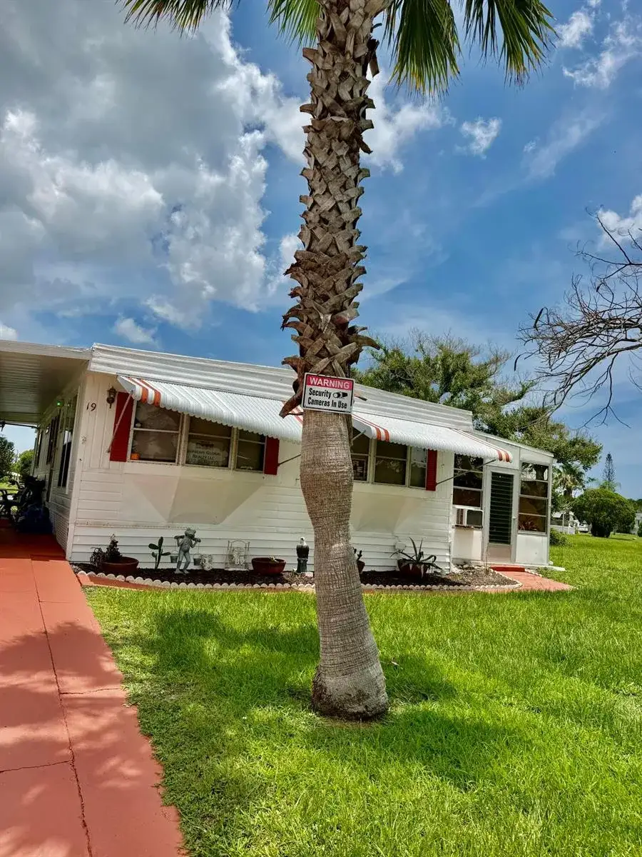 2 bedroom 2 bath Residential for sale at 19 Rio Verde Way, Port St. Lucie FL 34952