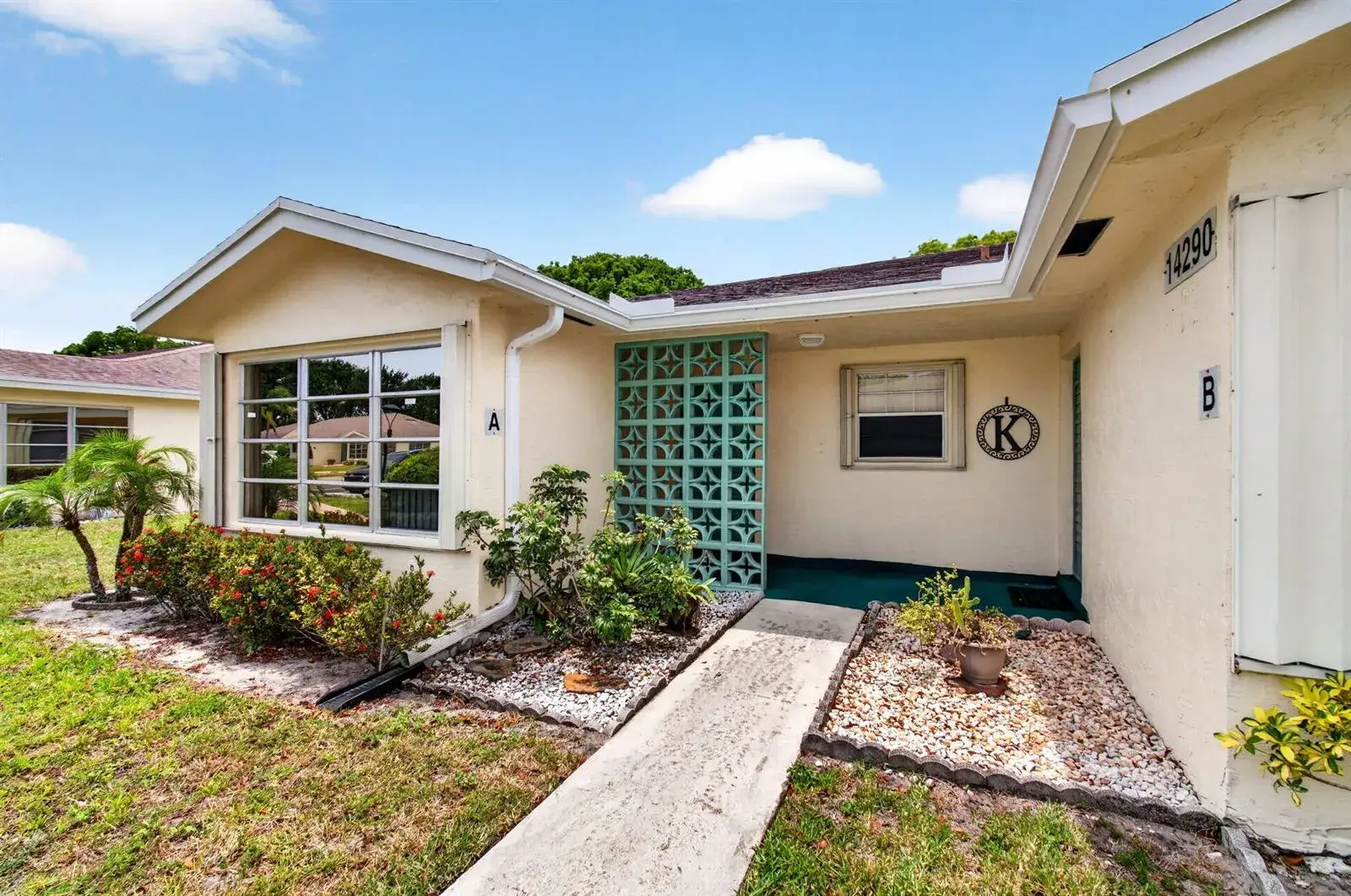 2 bedroom 2 bath Residential for sale at 14290 Nesting Way # A, Delray Beach FL 33484