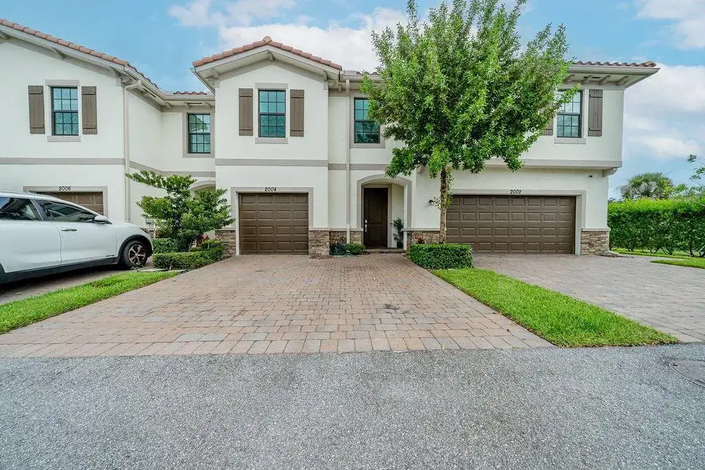 4 bedroom 2 bath Residential Lease for rent at 2004 Sugar Maple Drive, Palm Beach Gardens FL 33410