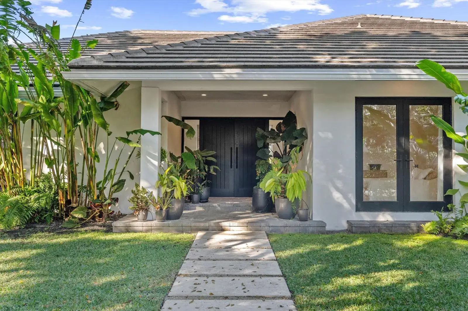 4 bedroom 4 bath Residential Lease for rent at 11685 Maidstone Drive, Wellington FL 33414