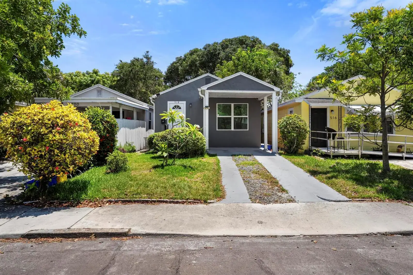 2 bedroom 1 bath Residential for sale at 518 N C Street, FL 33460