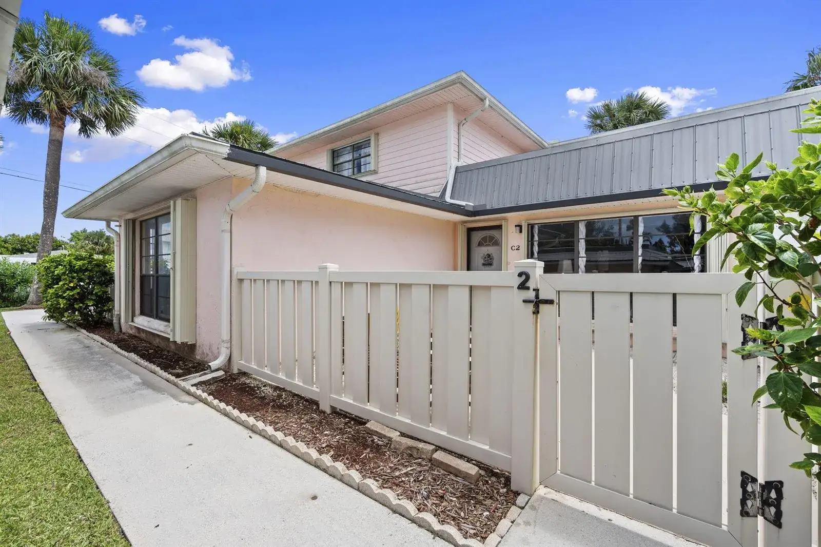 2 bedroom 2 bath Residential for sale at 1772 Gulfstream Avenue # 2, Fort Pierce FL 34949