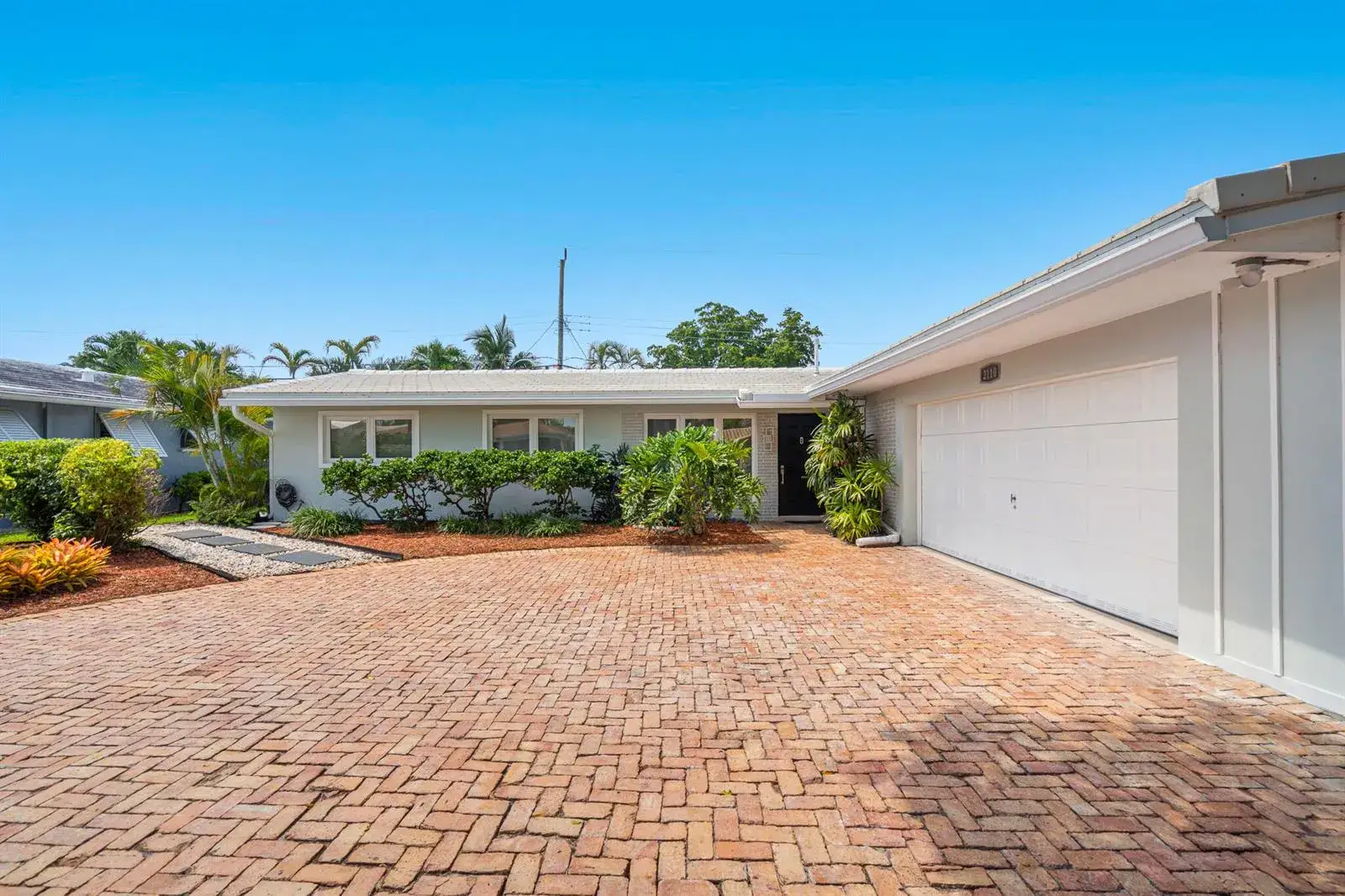 3 bedroom 2 bath Residential for sale at 2110 NE 55th Street, Fort Lauderdale FL 33308