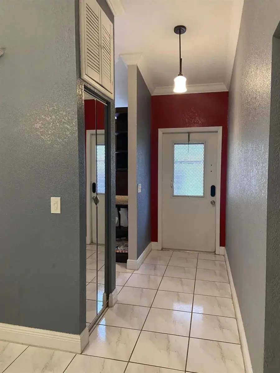 2 bedroom 2 bath Residential Lease for rent at 633 Sea Pine Way # C, FL 33415