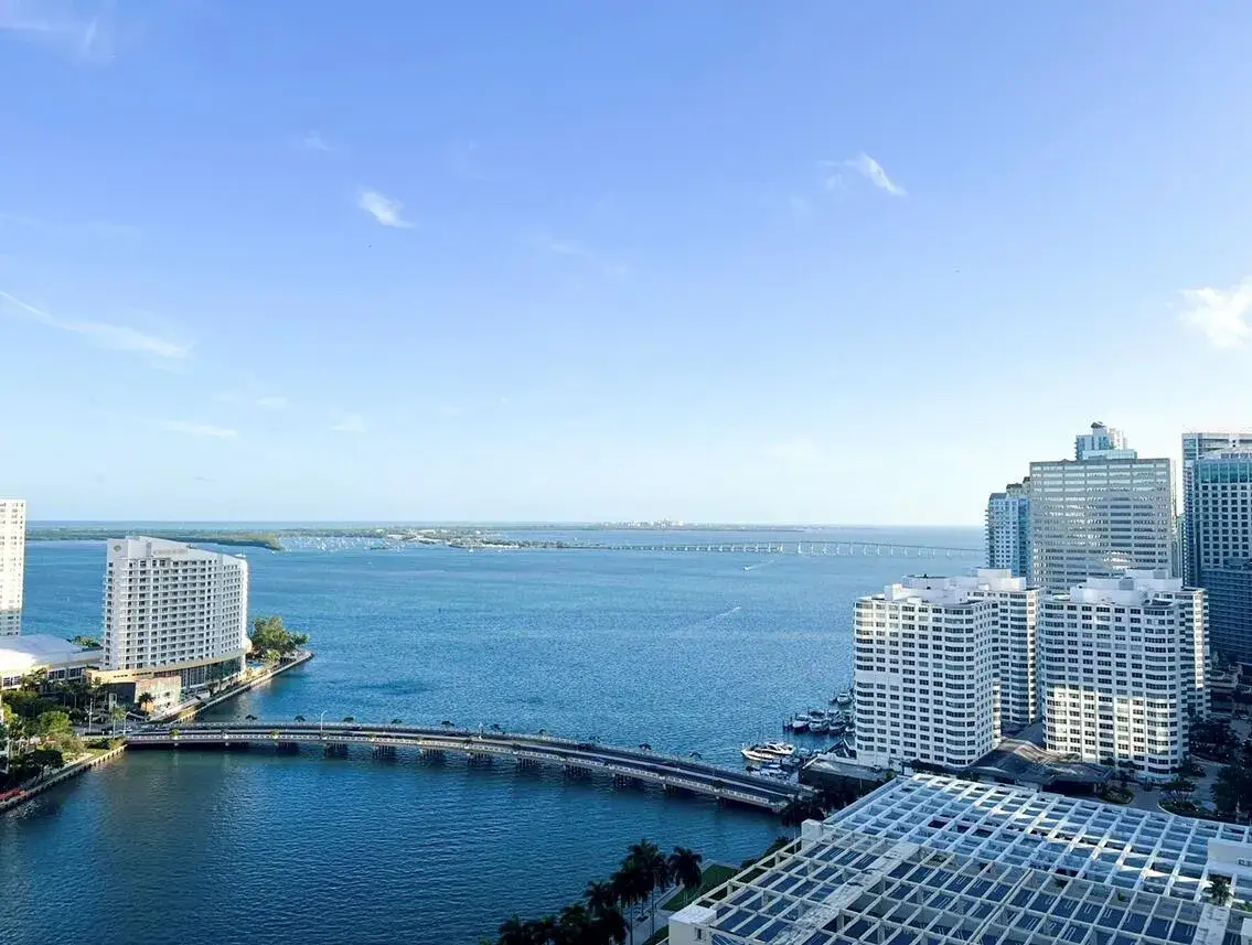 2 bedroom 2 bath Residential Lease for rent at 495 Brickell Avenue # 2611, Miami FL 33131