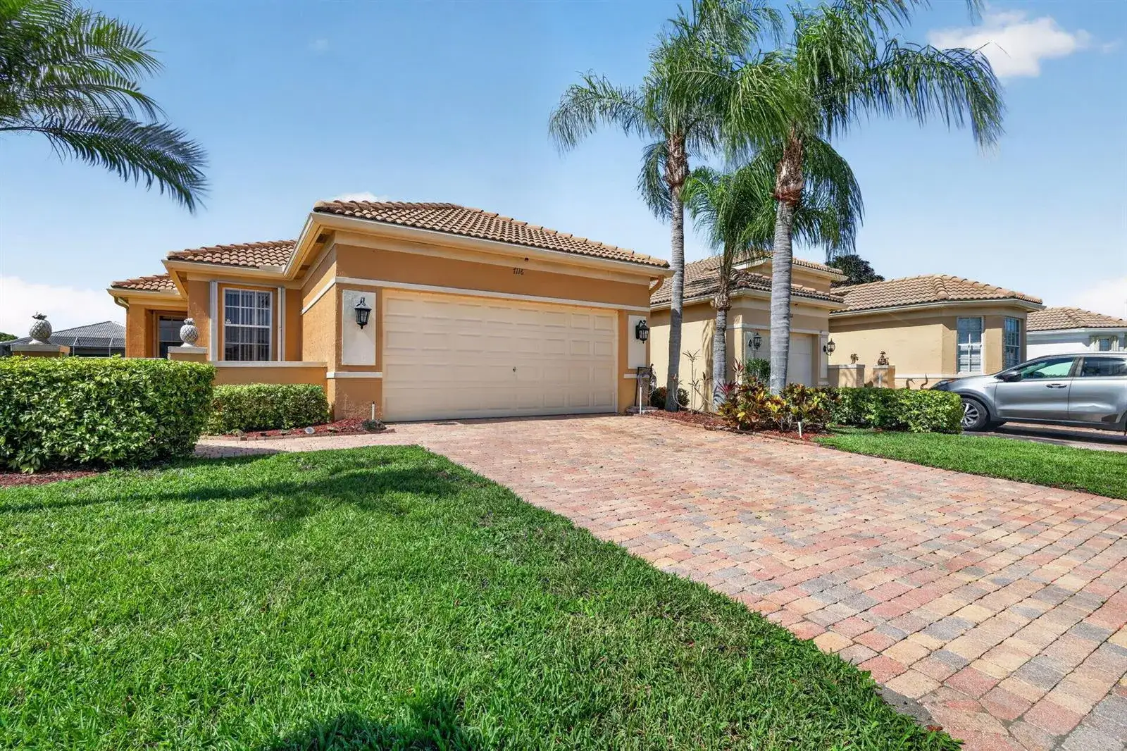 2 bedroom 2 bath Residential for sale at 7116 Cataluna Circle, Delray Beach FL 33446