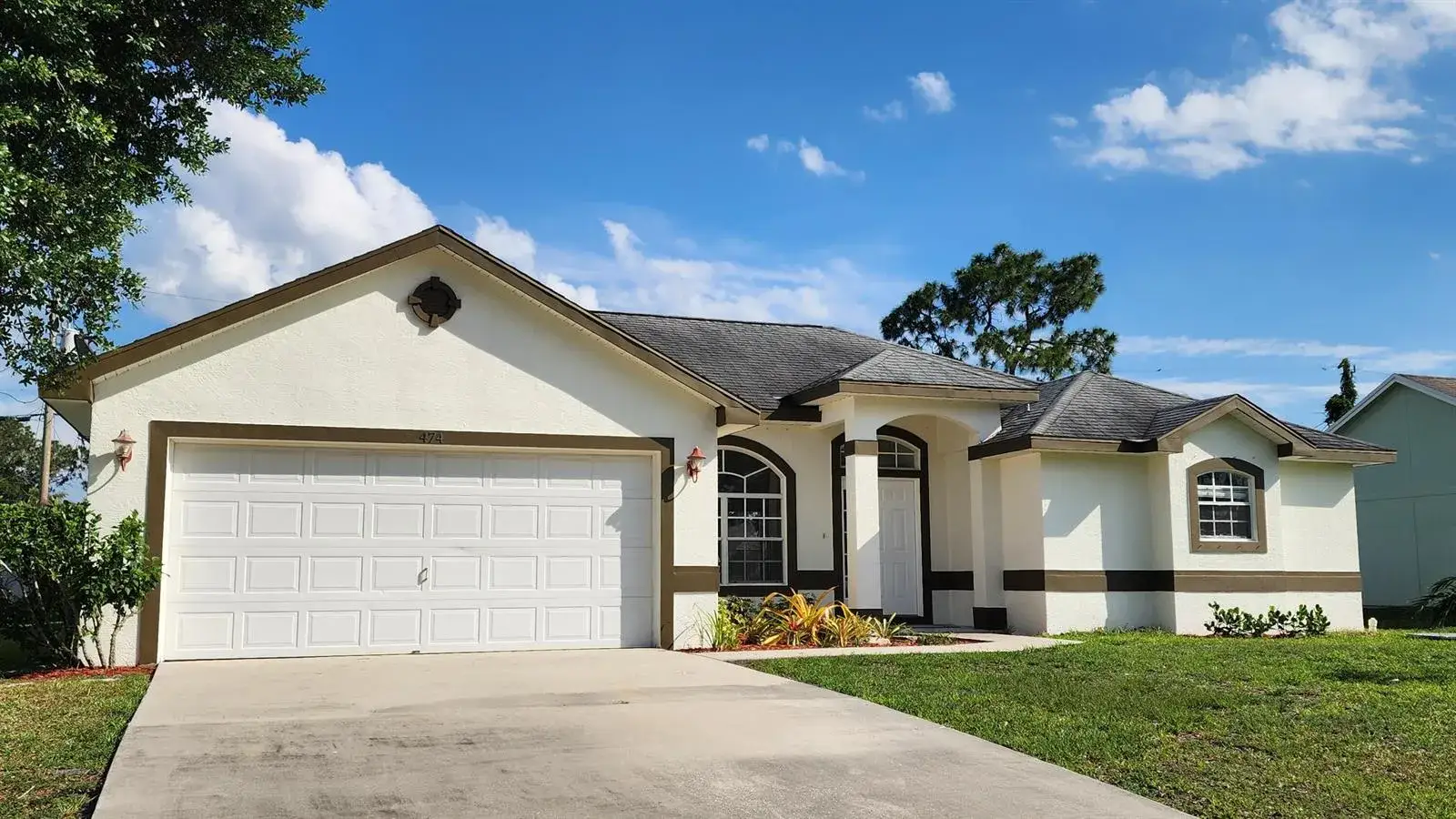 4 bedroom 3 bath Residential for sale at 474 SW Namoit Place, Port St. Lucie FL 34953