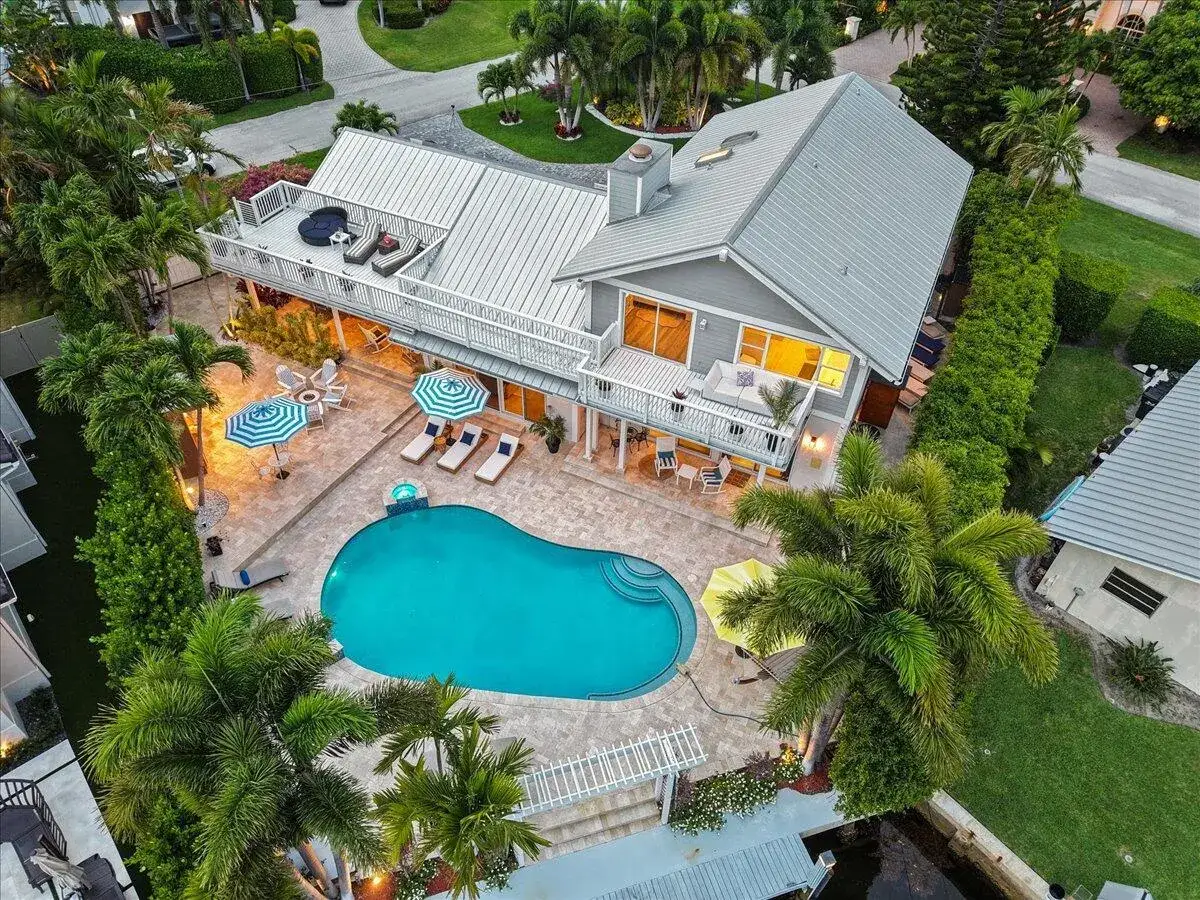5 bedroom 3 bath Residential Lease for rent at 3001 Jasmine Court, Delray Beach FL 33483