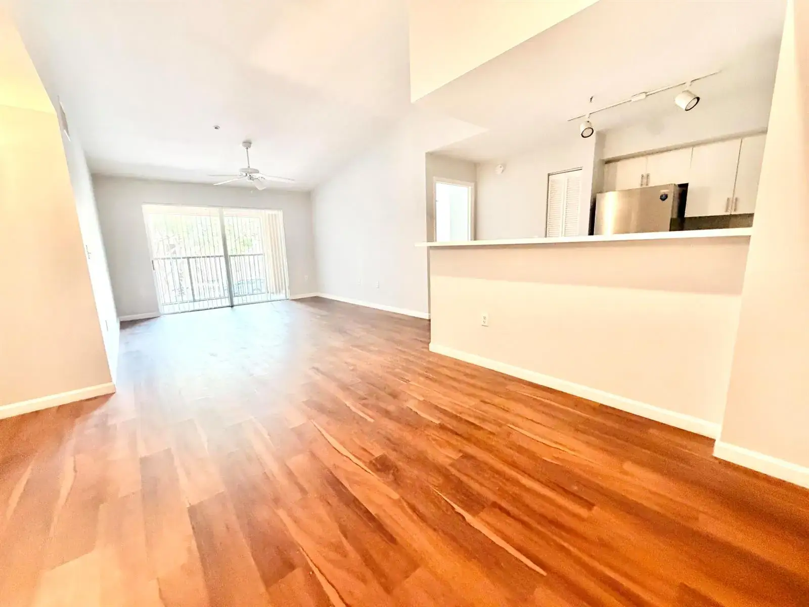 2 bedroom 2 bath Residential Lease for rent at 4856 N State Rd 7 # 1207, Coconut Creek FL 33073
