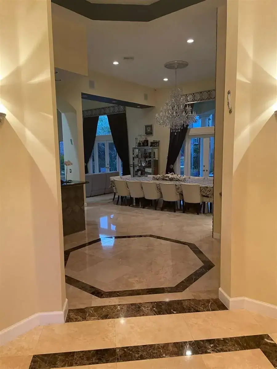 4 bedroom 4 bath Residential Lease for rent at 5532 Estate Oak Circle, Hollywood FL 33312