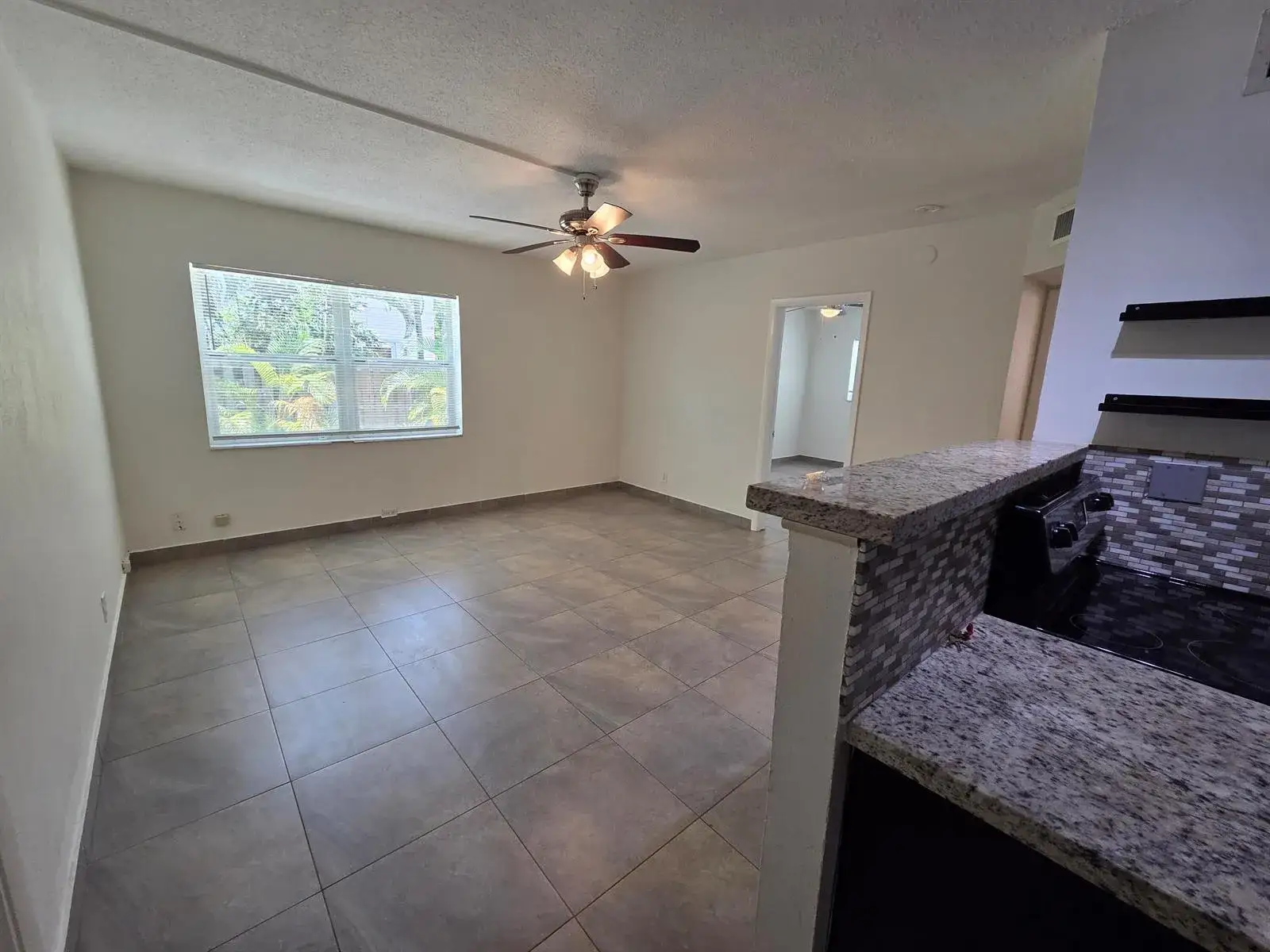 2 bedroom 1 bath Residential Lease for rent at 720 NE 2nd Street # 2, Fort Lauderdale FL 33301
