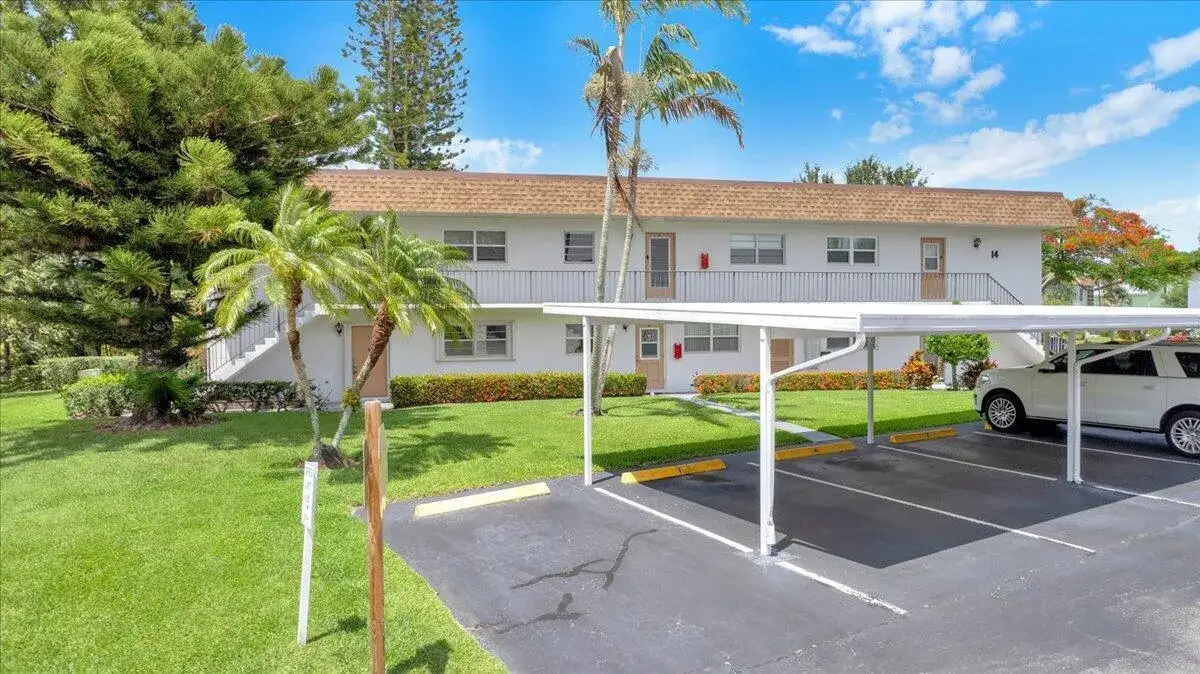 2 bedroom 2 bath Residential for sale at 2950 SE Ocean Boulevard # 1, Stuart FL 34996