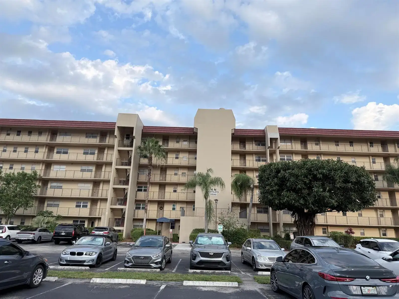 2 bedroom 2 bath Residential for sale at 3590 Via # 312, Lake Worth FL 33467