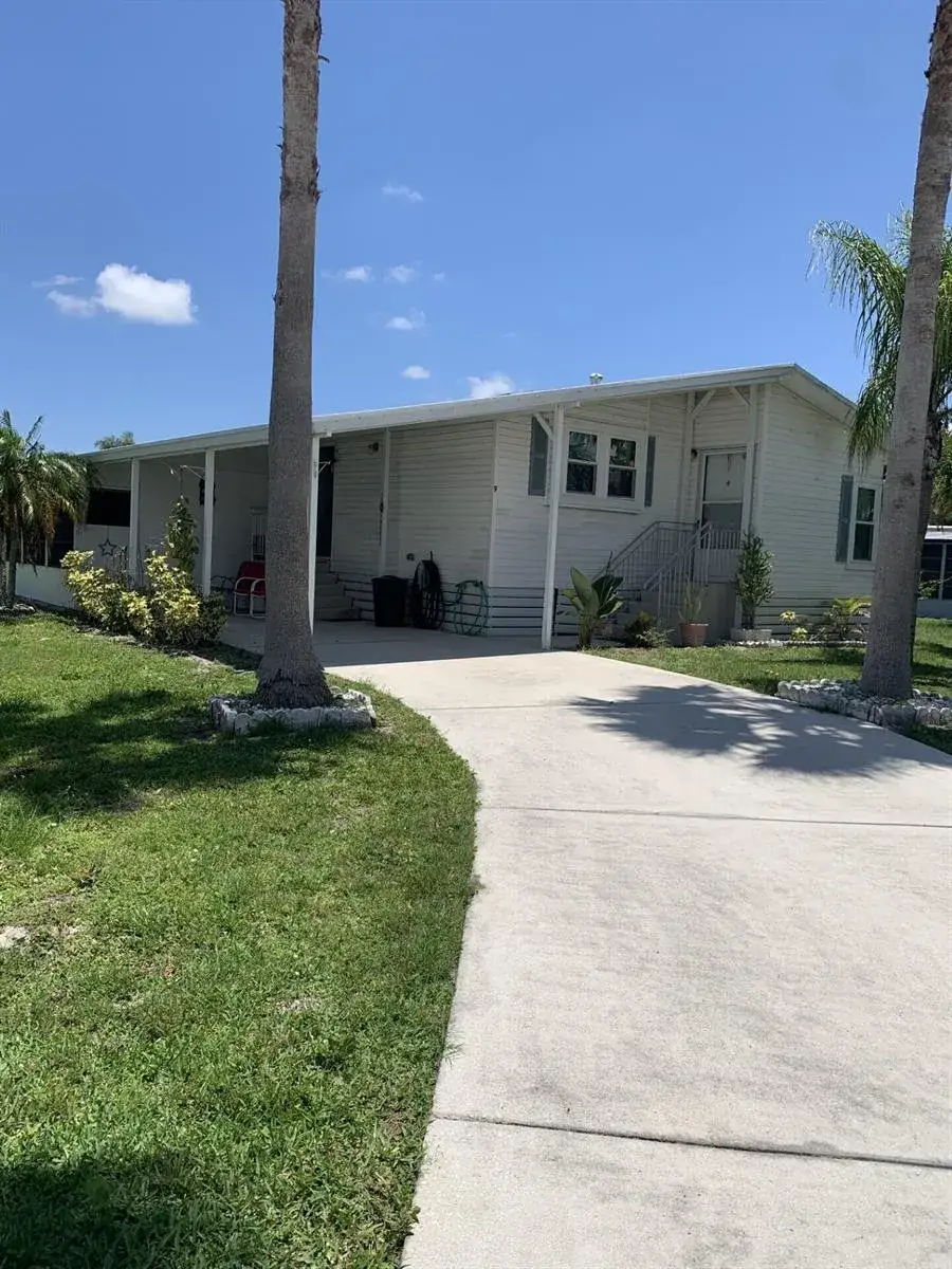 2 bedroom 2 bath Residential for sale at 9 Universidad Lane, Port St. Lucie FL 34952