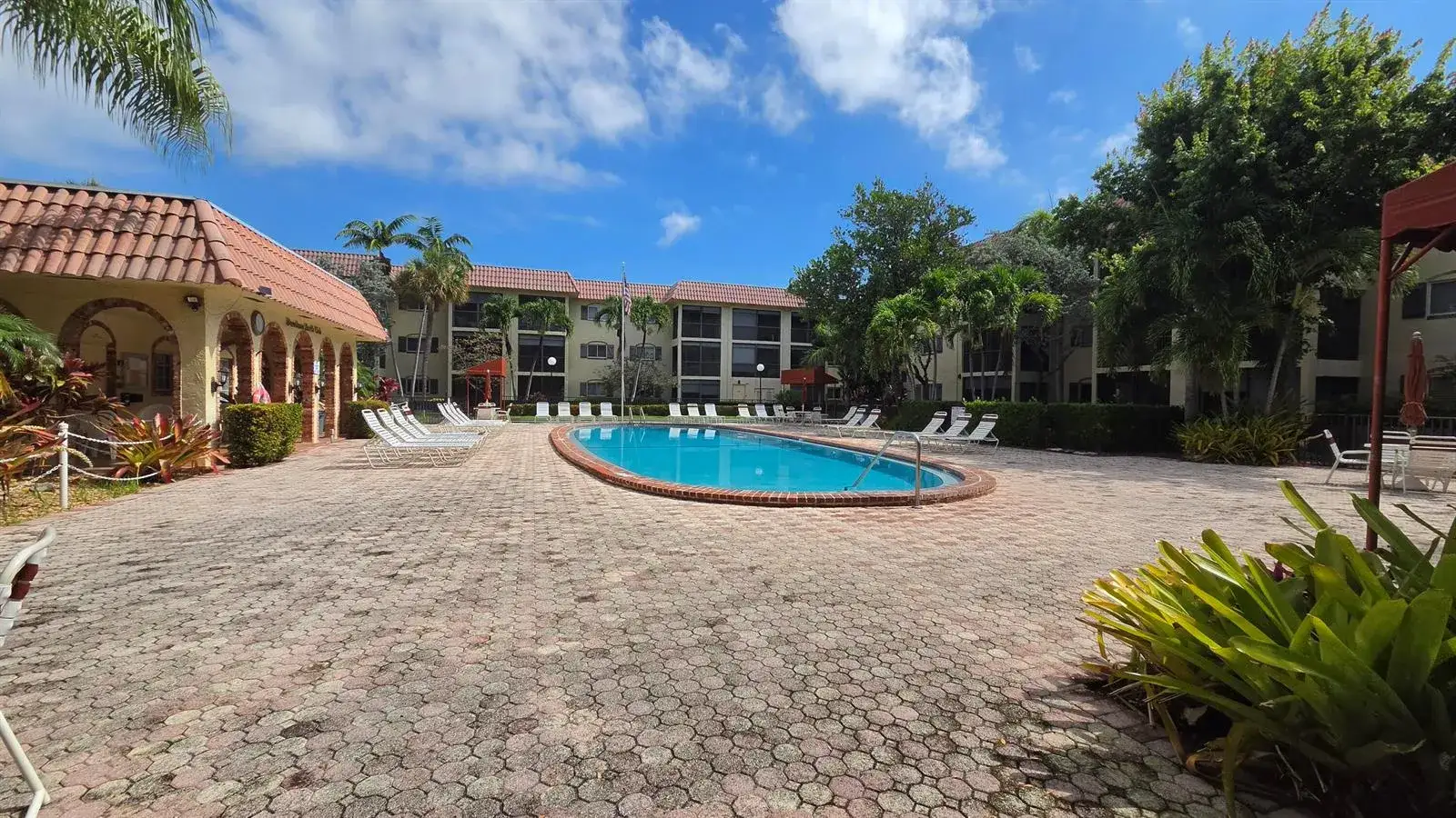 2 bedroom 2 bath Residential for sale at 257 S Cypress Road # 408, Pompano Beach FL 33060