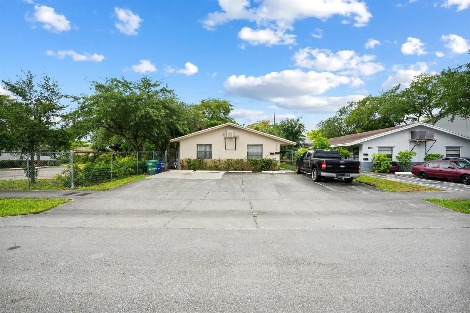 Residential Income for sale at 2840 NW 13th Court # 2, Fort Lauderdale FL 33311