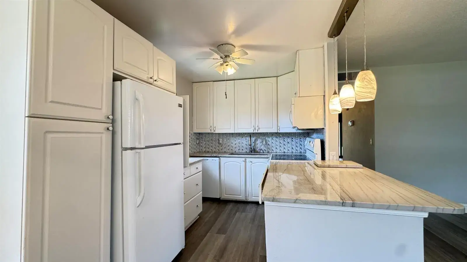 2 bedroom 2 bath Residential Lease for rent at 220 Seville J, Delray Beach FL 33446