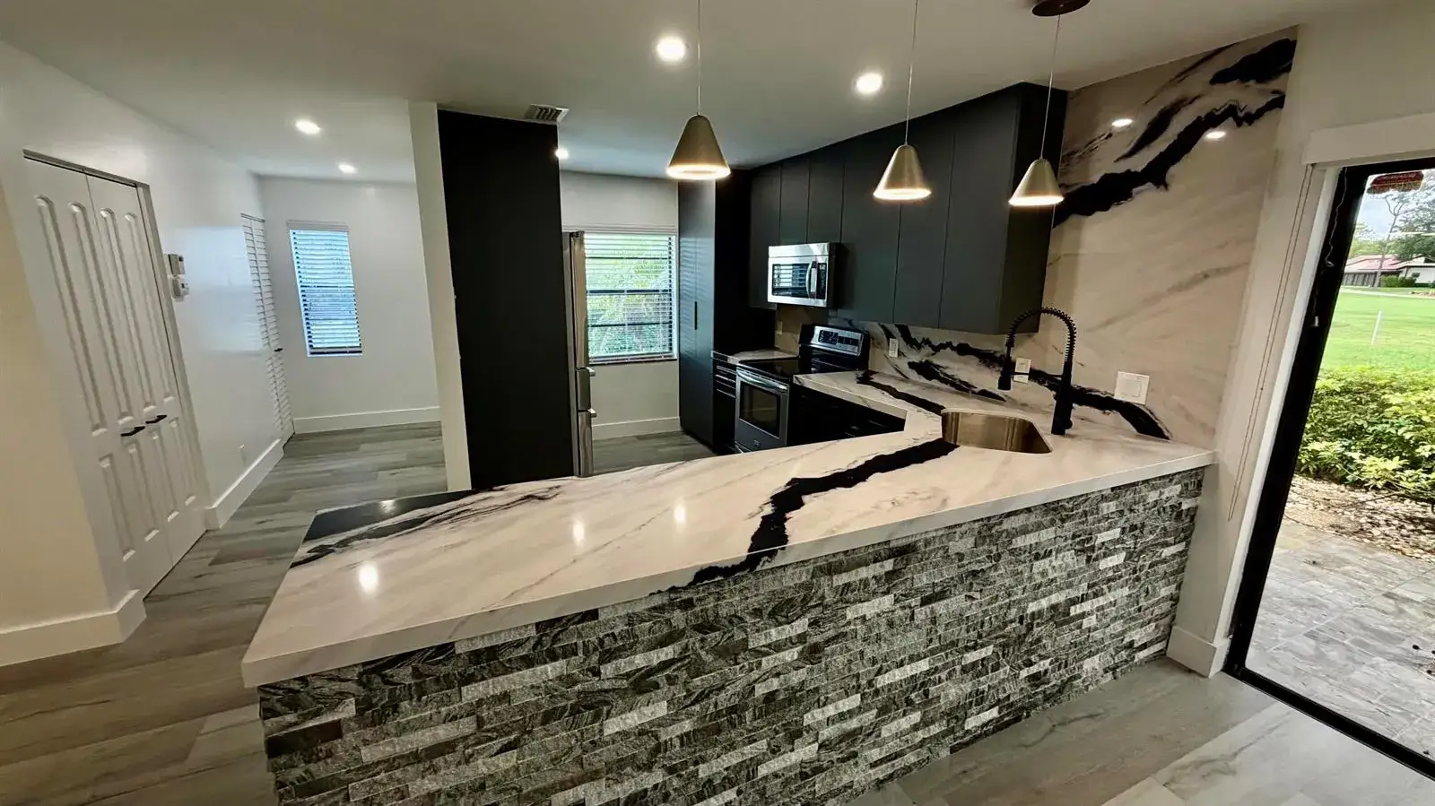 2 bedroom 2 bath Residential for sale at 21695 Tall Palm Circle # 4a, Boca Raton FL 33433