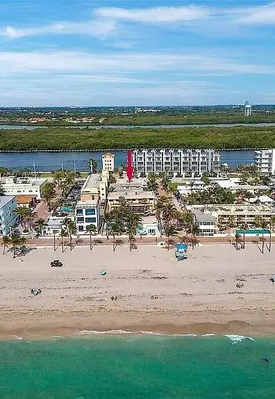 1 bath Residential for sale at 322 Harding Street # B205, Hollywood FL 33019