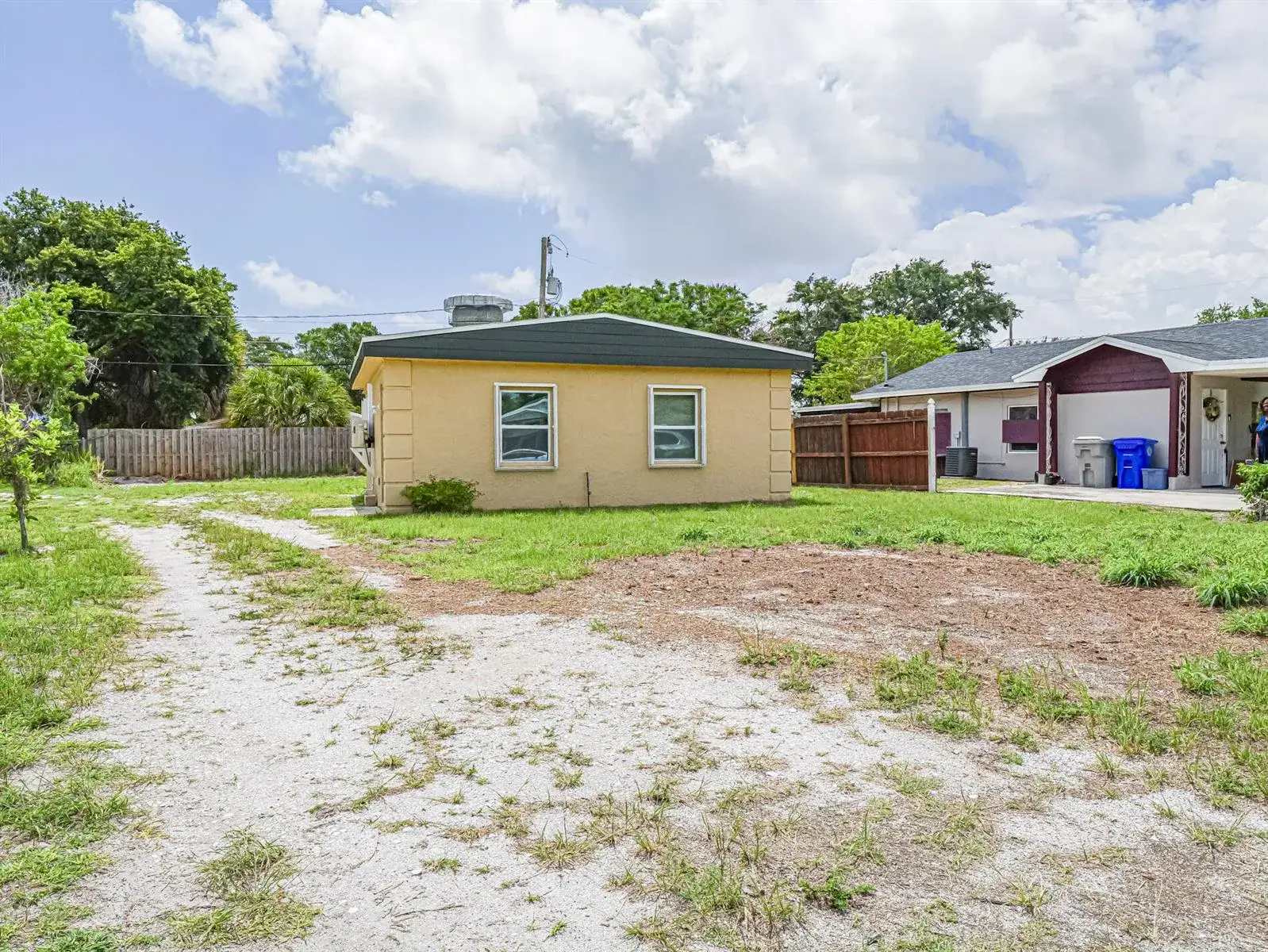 2 bedroom 1 bath Residential for sale at 4716 29th Avenue, Vero Beach FL 32967