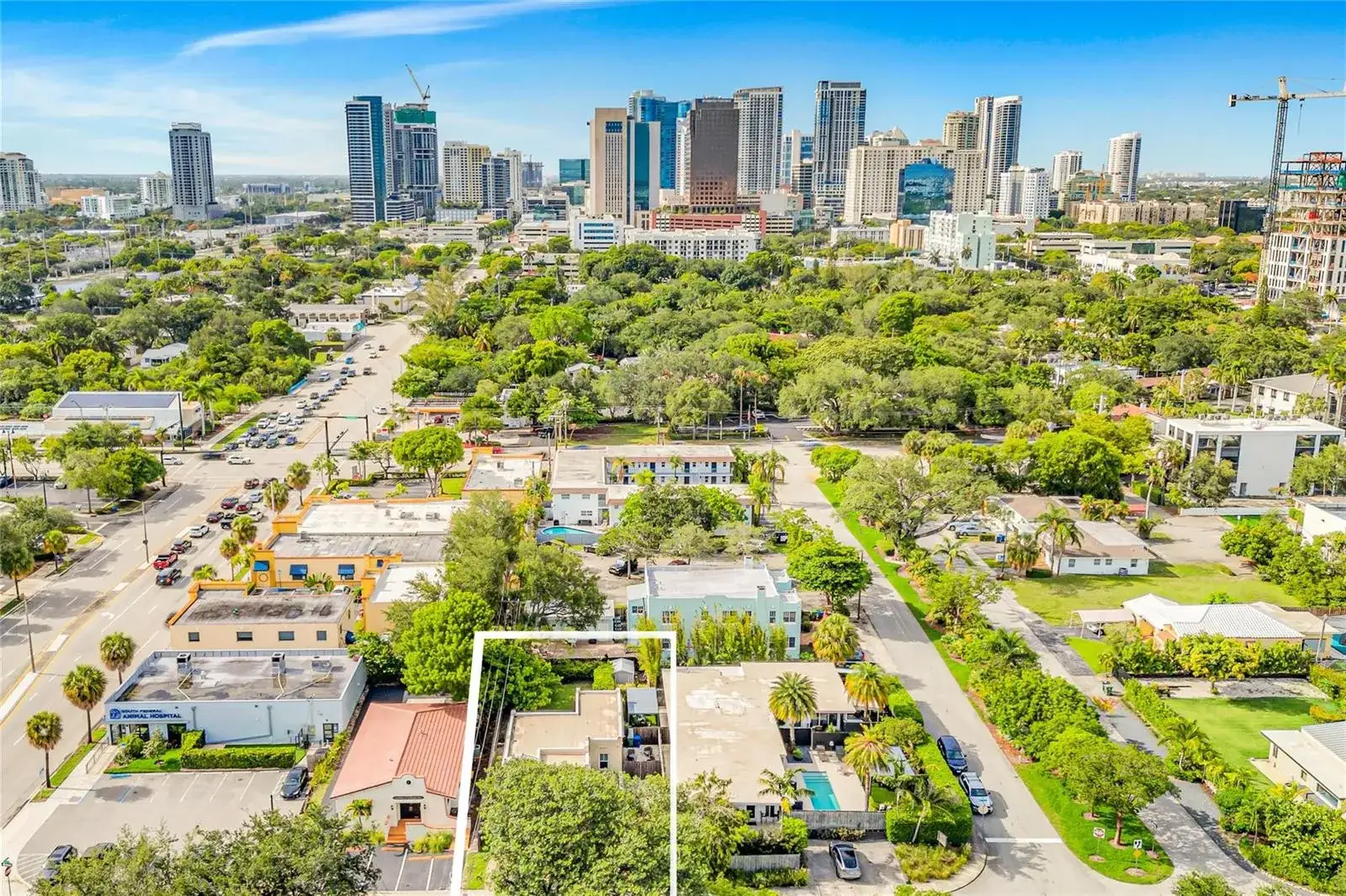 2 bedroom 1 bath Residential Lease for rent at 11 SE 13th Street, Fort Lauderdale FL 33316