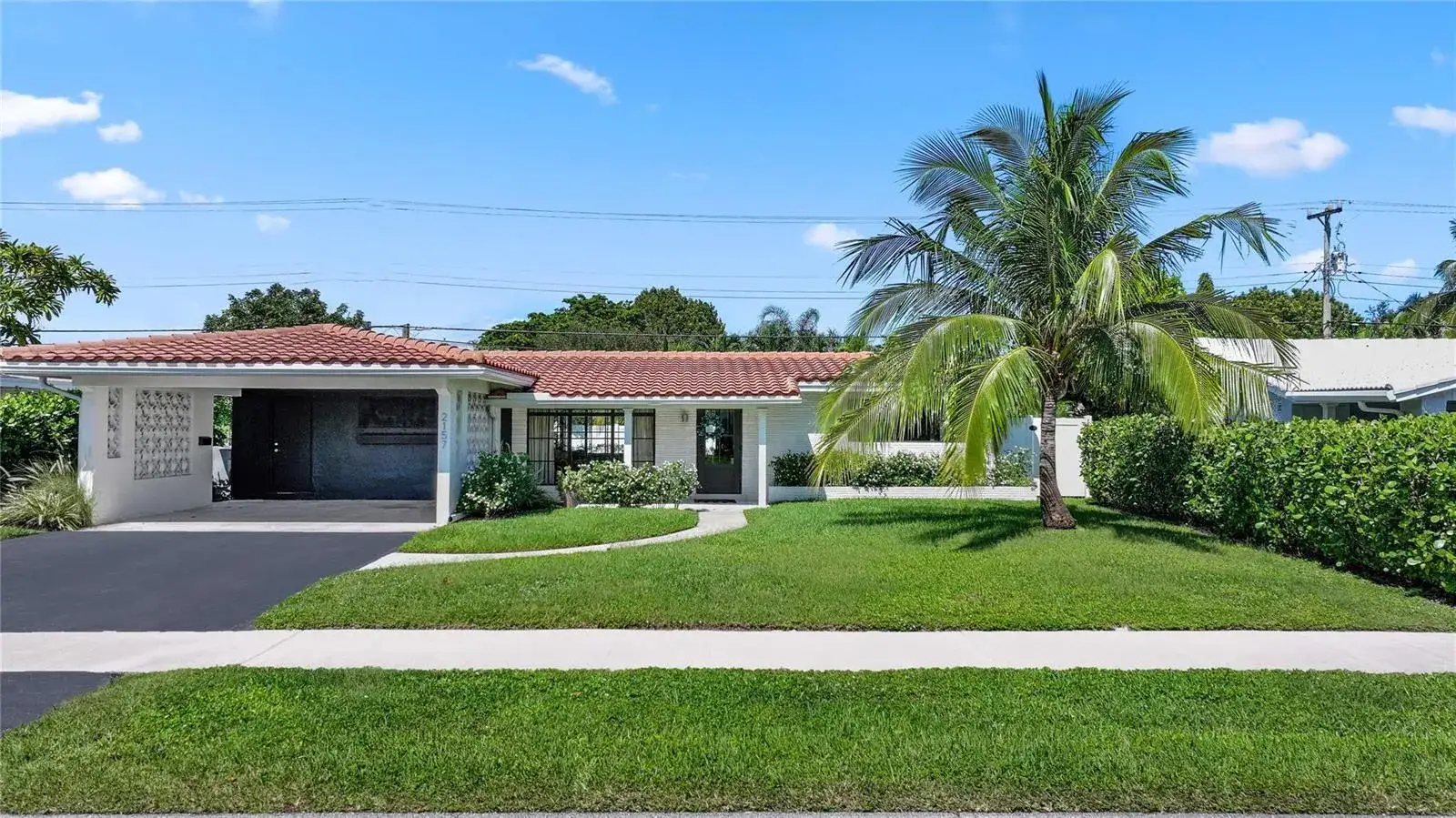 2 bedroom 2 bath Residential for sale at 2157 NE 61st Court, Fort Lauderdale FL 33308