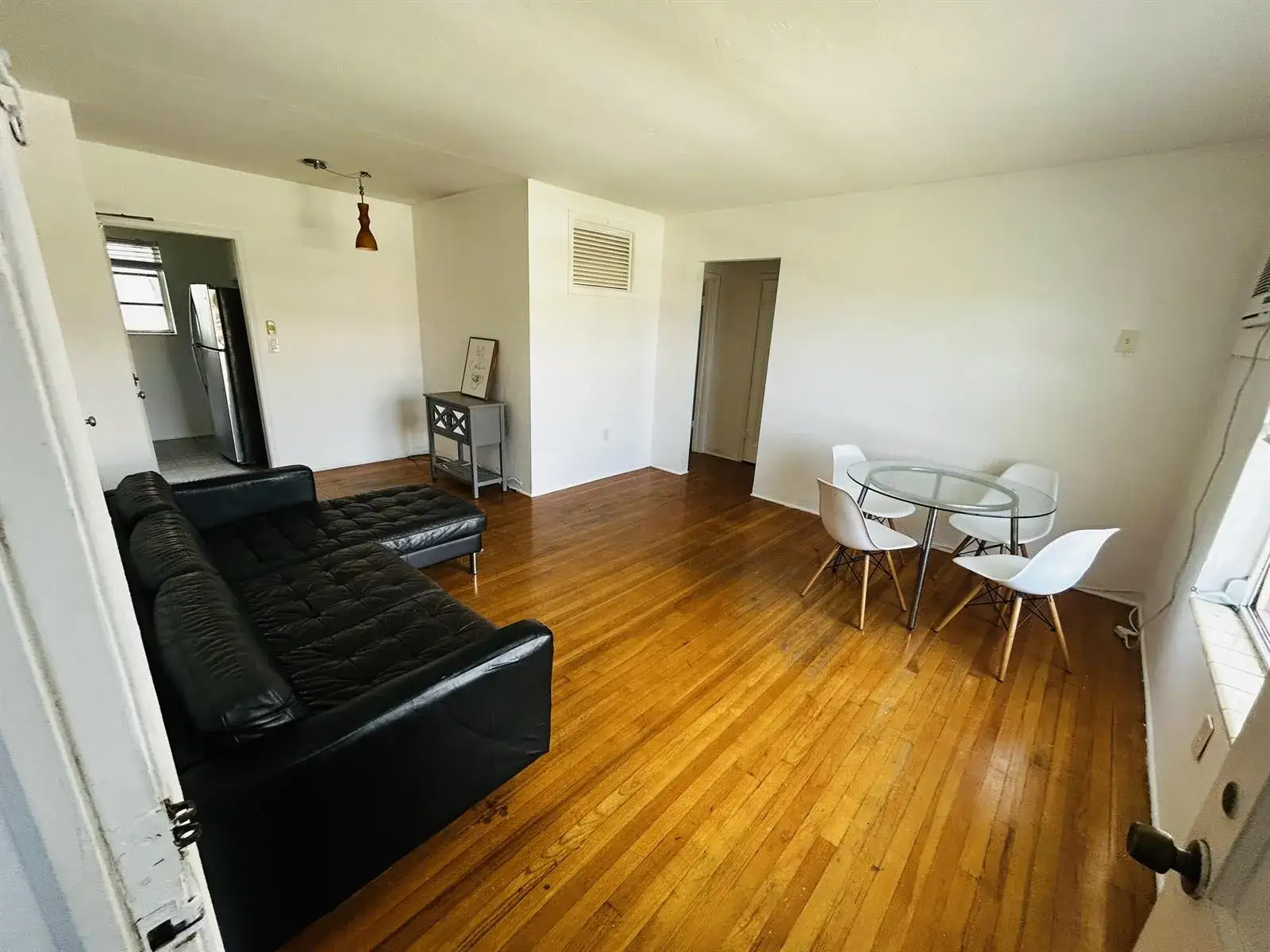 1 bedroom 1 bath Residential Lease for rent at 661 SW 11th Street # 23w, Miami FL 33129