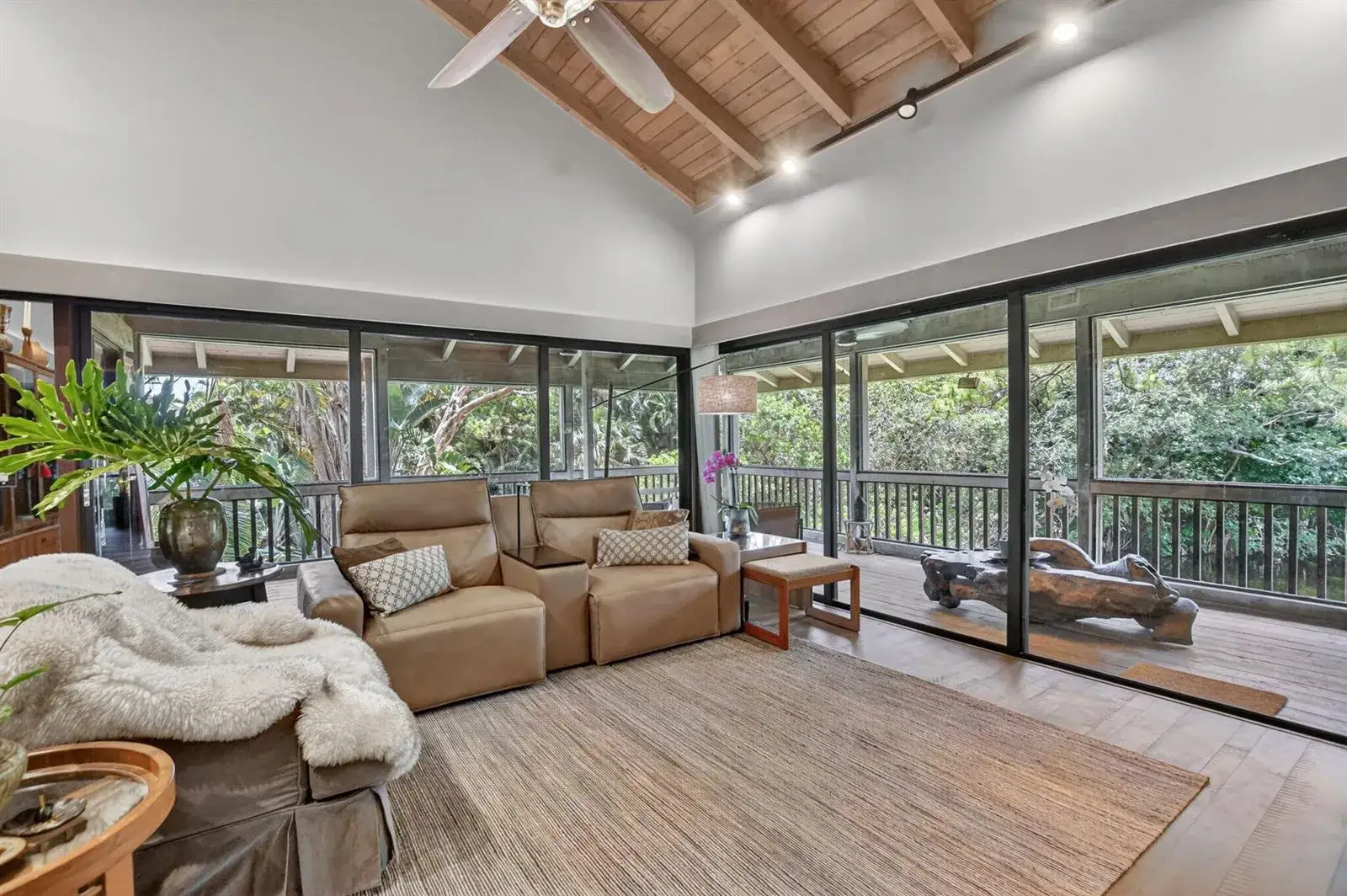 2 bedroom 2 bath Residential for sale at 6957 Rain Forest Drive, Boca Raton FL 33434
