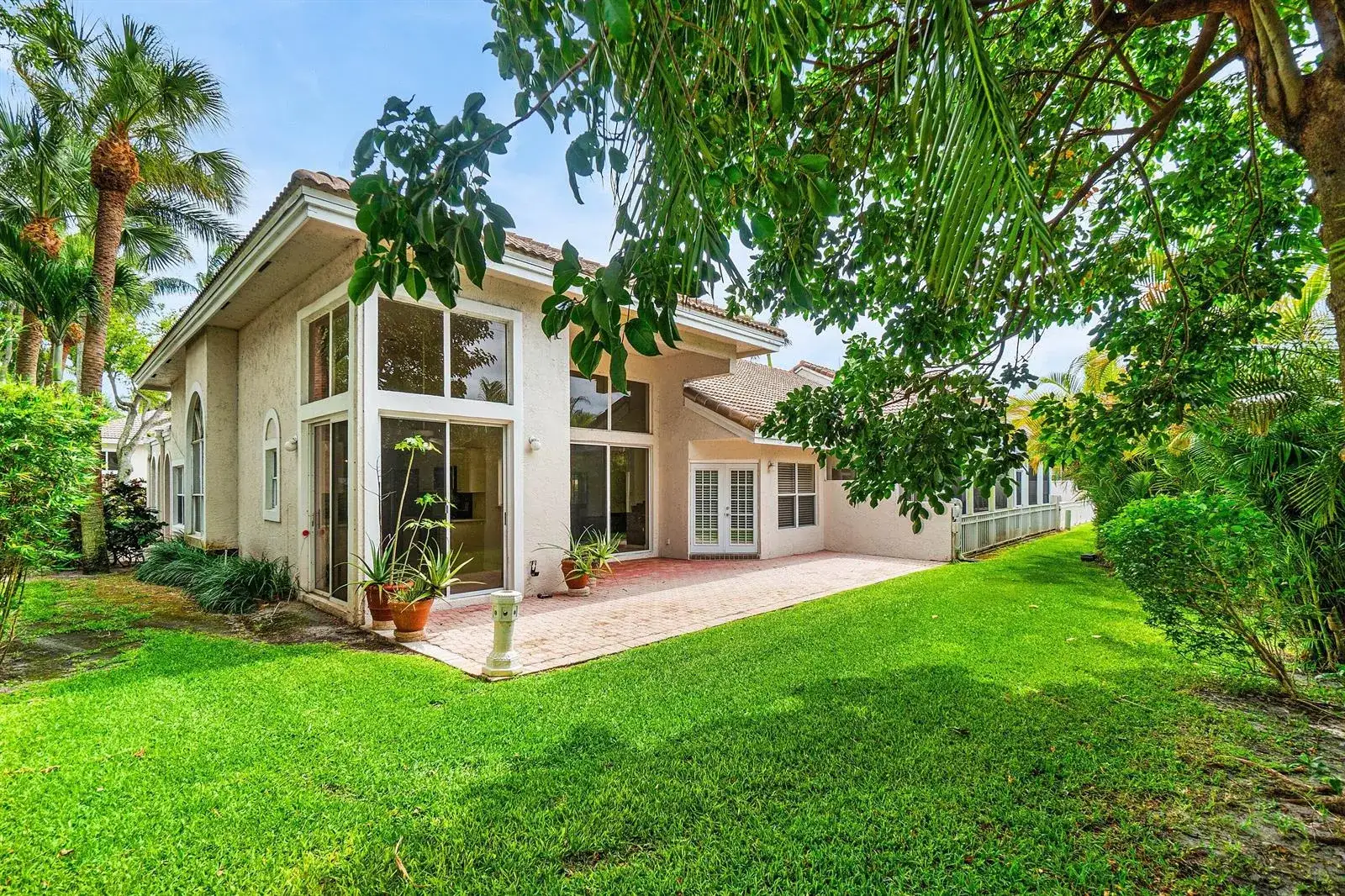 3 bedroom 2 bath Residential for sale at 5106 Windsor Parke Drive, Boca Raton FL 33496