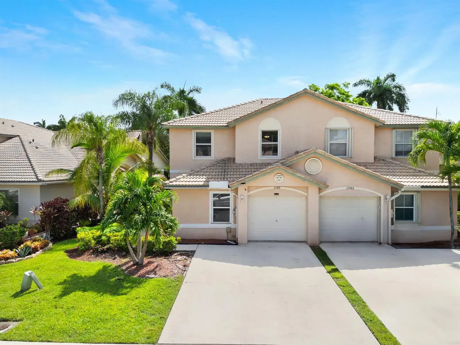 4 bedroom 3 bath Residential Lease for rent at 10569 Pelican Drive, Wellington FL 33414