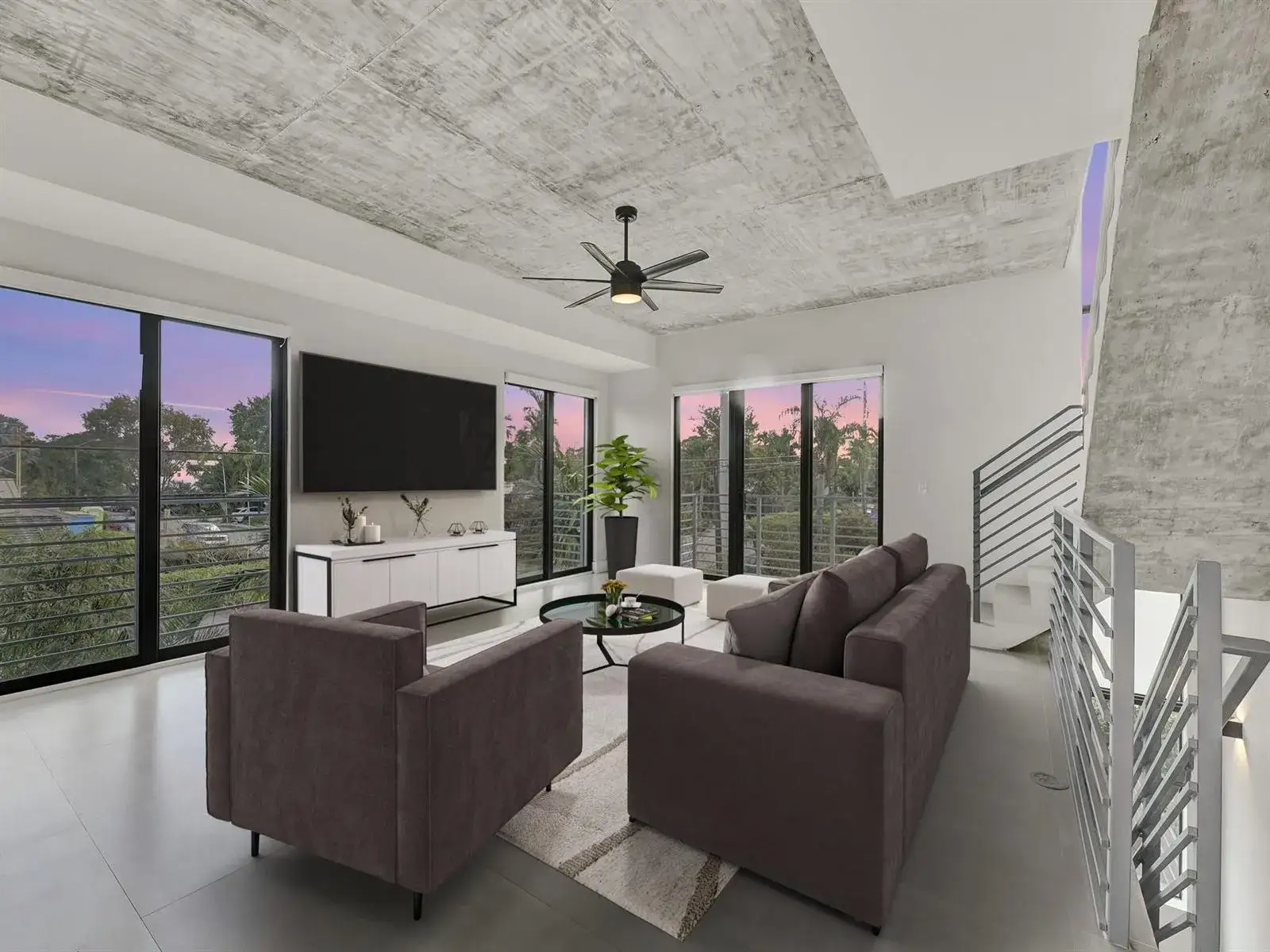 3 bedroom 2 bath Residential Lease for rent at 924 NE 4th Street, Fort Lauderdale FL 33301