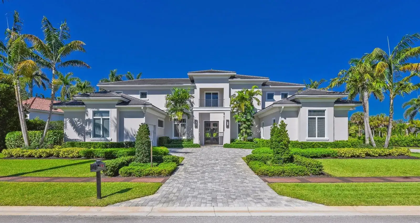 5 bedroom 6 bath Residential for sale at 17661 Scarsdale Way, Boca Raton FL 33496