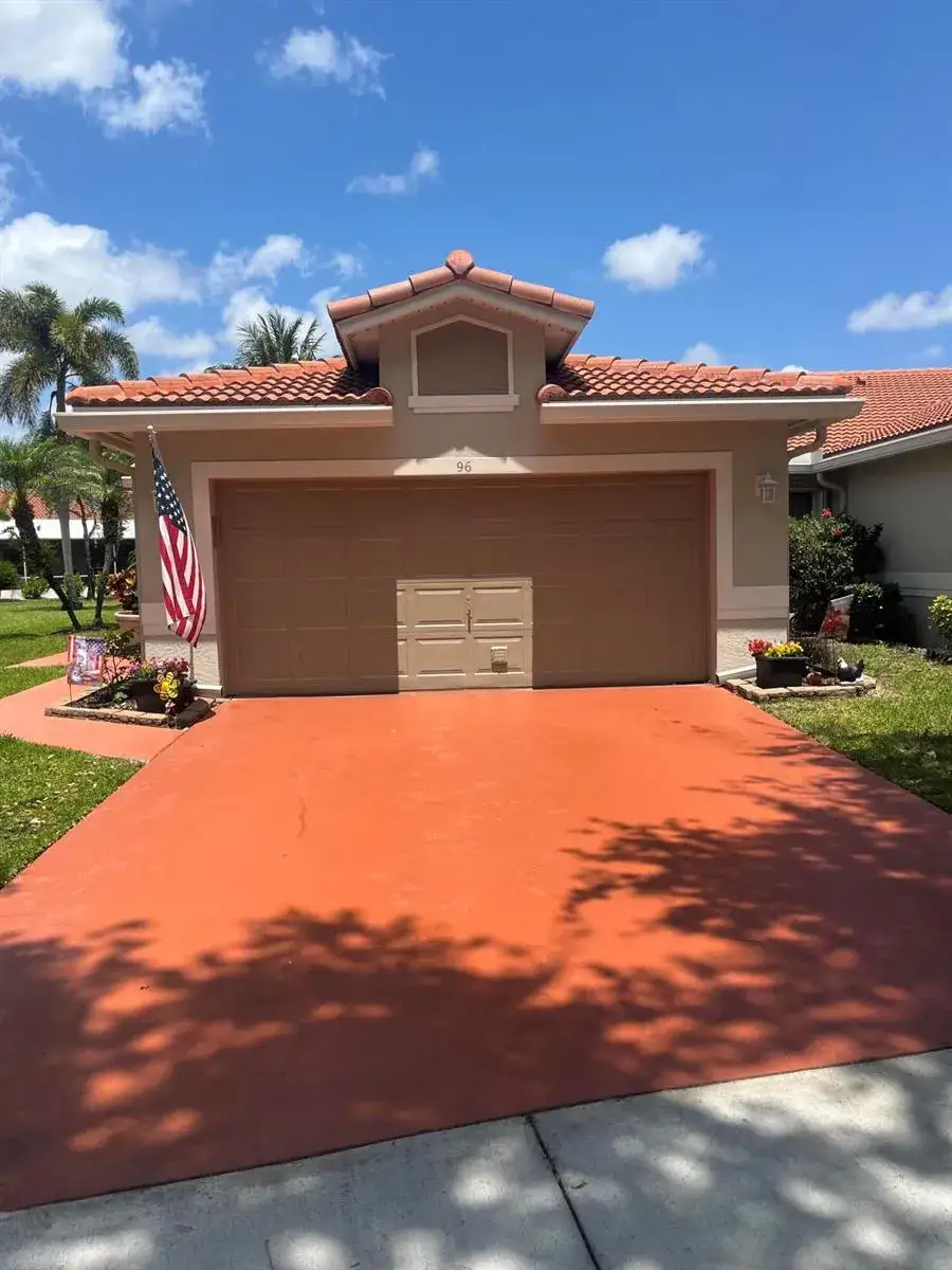 2 bedroom 2 bath Residential for sale at 96 Sausalito Circle, Boynton Beach FL 33436