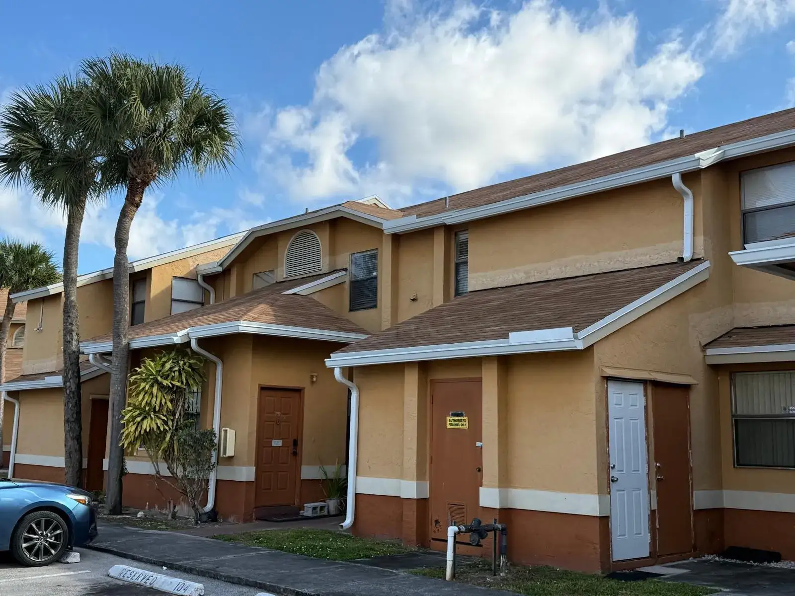 2 bedroom 2 bath Residential Lease for rent at 2511 NW 56th Avenue # 111, Lauderhill FL 33313
