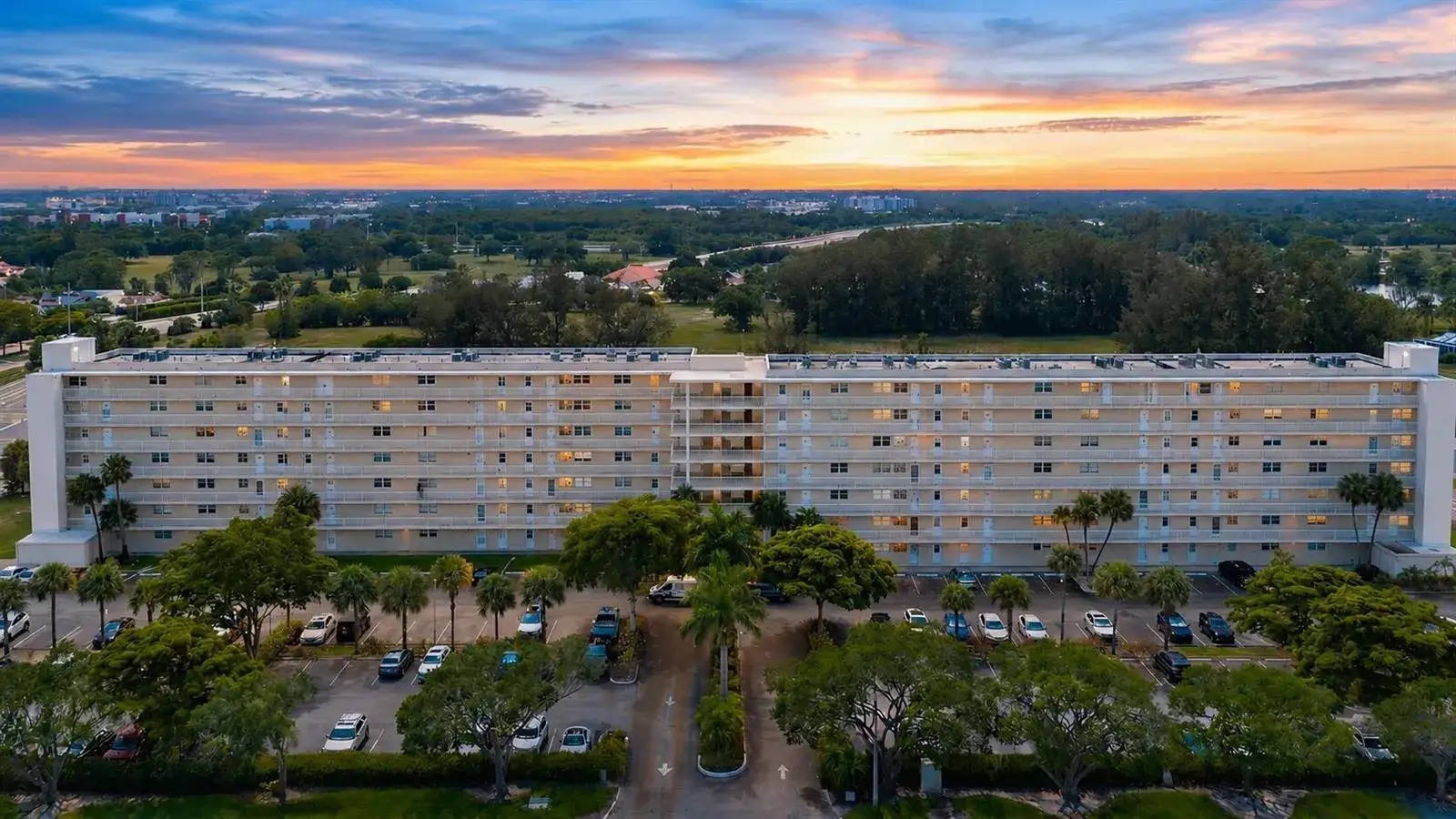 2 bedroom 2 bath Residential for sale at 5961 NW 2nd Avenue # 302, Boca Raton FL 33487