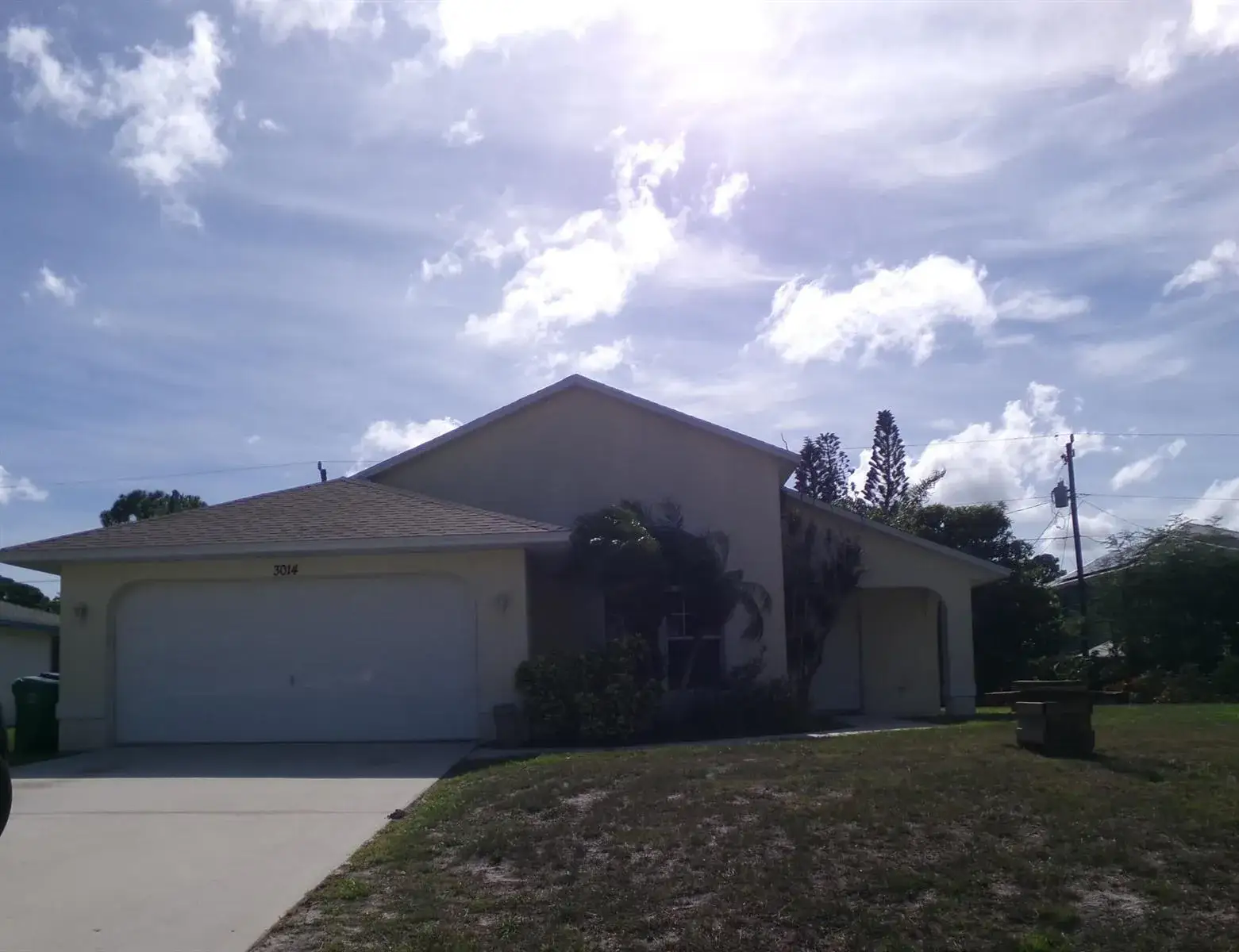 3 bedroom 2 bath Residential Lease for rent at 3014 SW Segovia Street, Port St. Lucie FL 34953