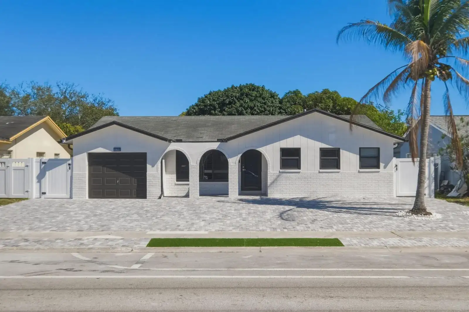 3 bedroom 2 bath Residential for sale at 22390 SW 66th Avenue, Boca Raton FL 33428