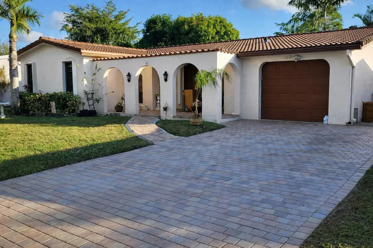 4 bedroom 2 bath Residential Lease for rent at 10478 NW 4th Street, Plantation FL 33324