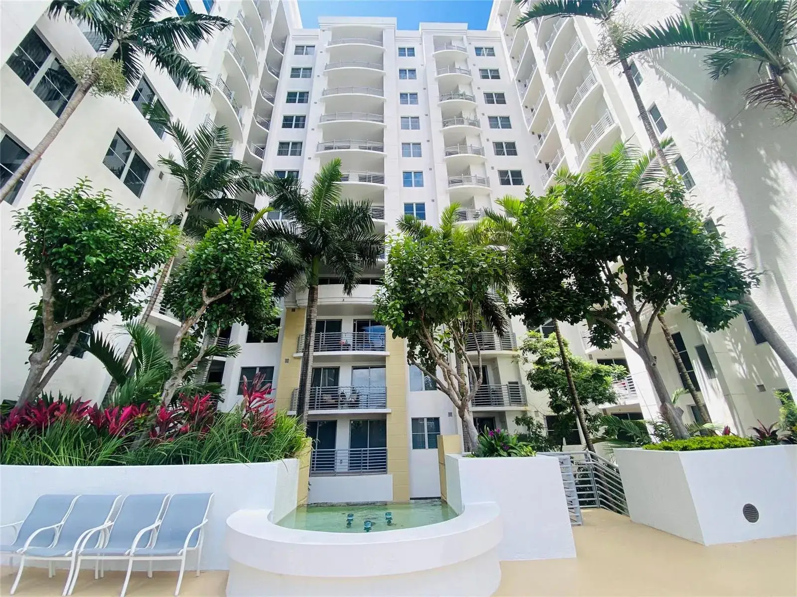 2 bedroom 2 bath Residential for sale at 1830 Radius Drive, Hollywood FL 33020