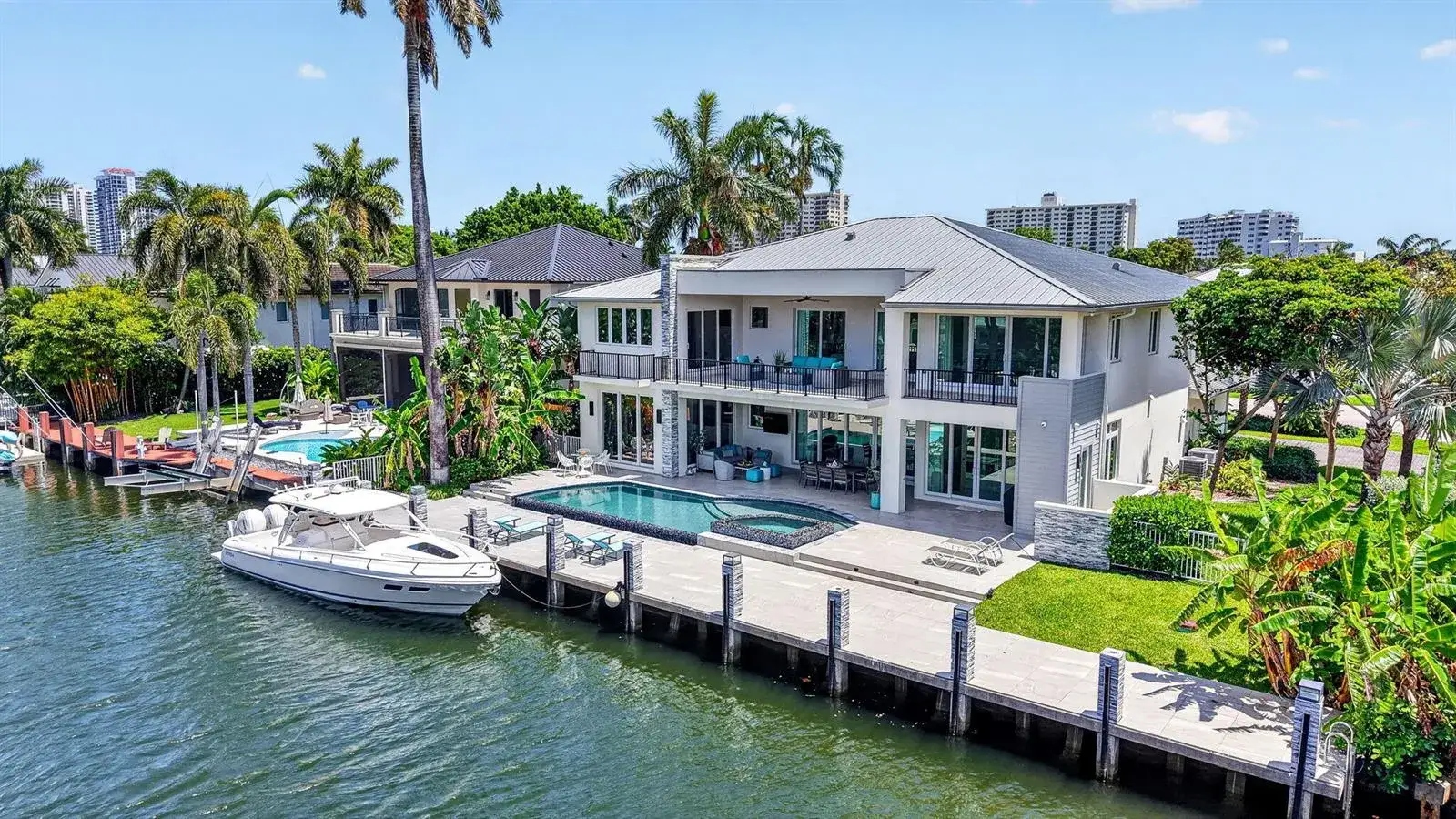 6 bedroom 6 bath Residential for sale at 39 Pelican Drive, Fort Lauderdale FL 33301