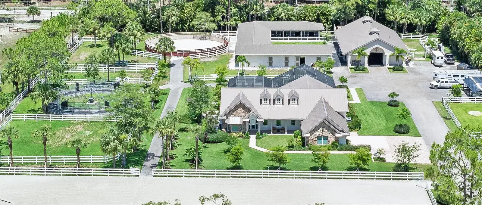 5 bedroom 4 bath Residential for sale at 1464 Stallion Drive, Loxahatchee FL 33470