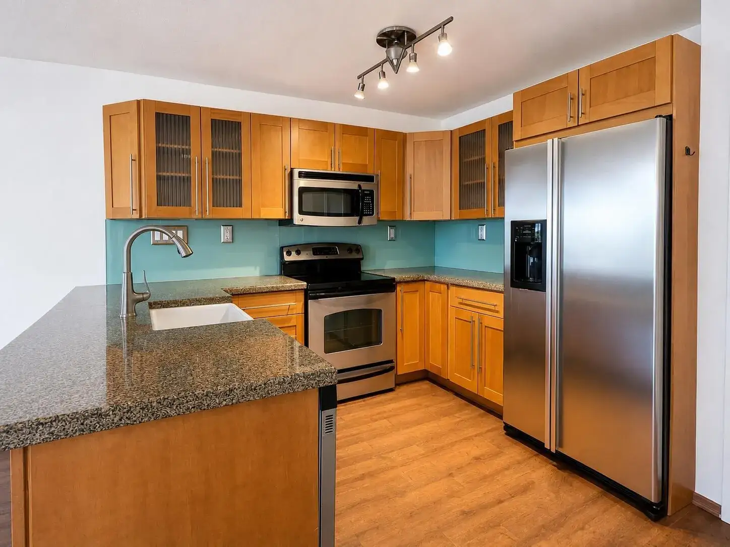 1 bedroom 1 bath Residential Lease for rent at 600 NE 36th Street # 309, Miami FL 33137