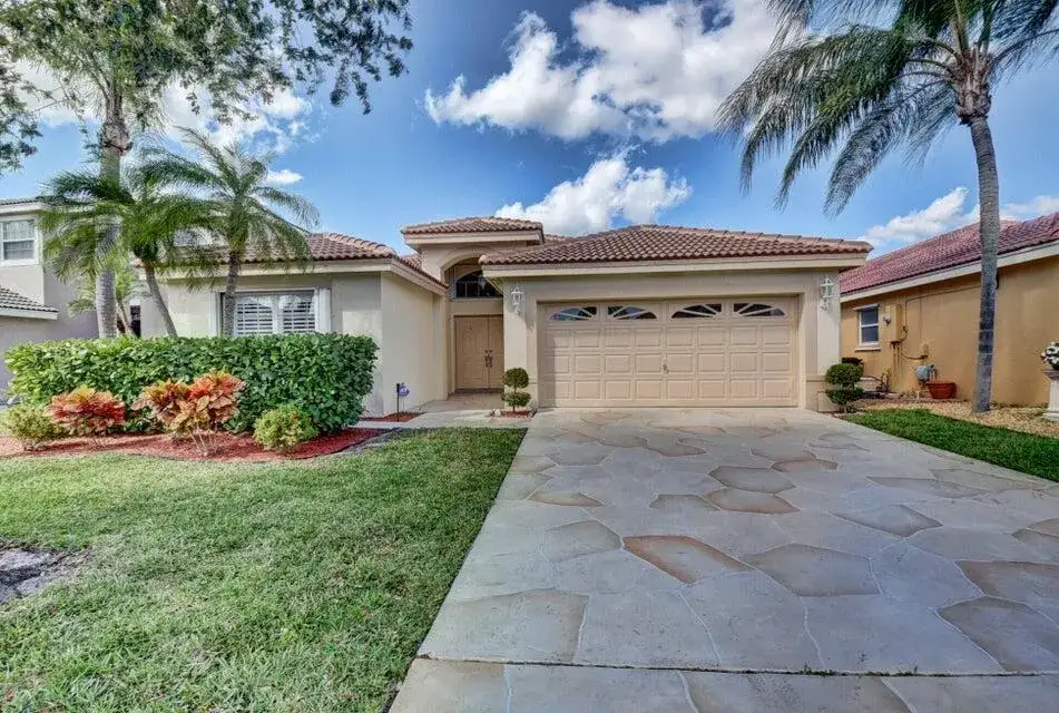3 bedroom 2 bath Residential for sale at 18967 Treble Lane, Boca Raton FL 33498