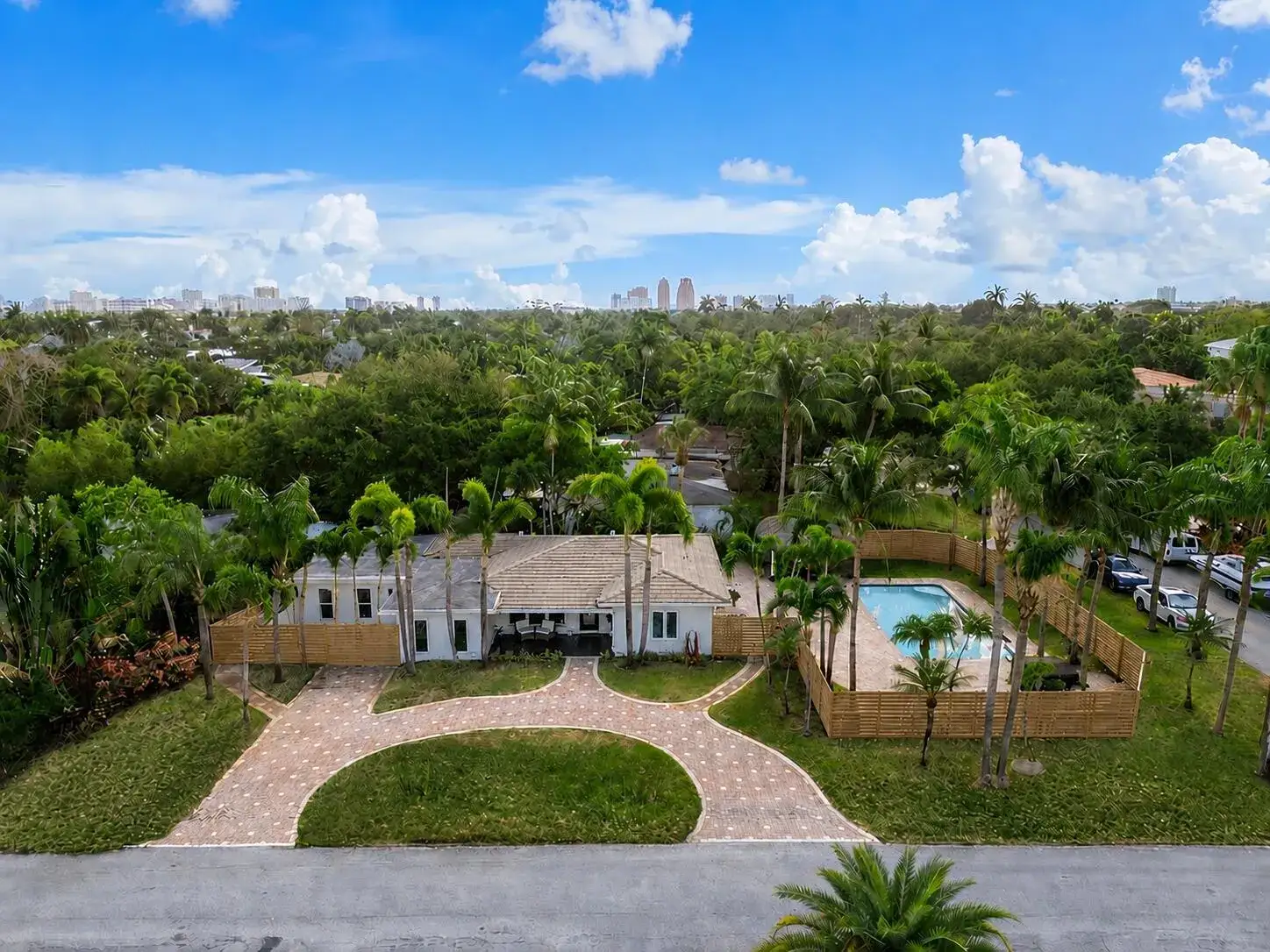 3 bedroom 2 bath Residential for sale at 1900 NE 16th Terrace, Fort Lauderdale FL 33305