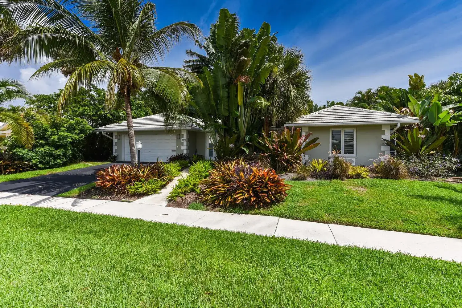 2 bedroom 2 bath Residential Lease for rent at 880 Hickory Terrace, Boca Raton FL 33486