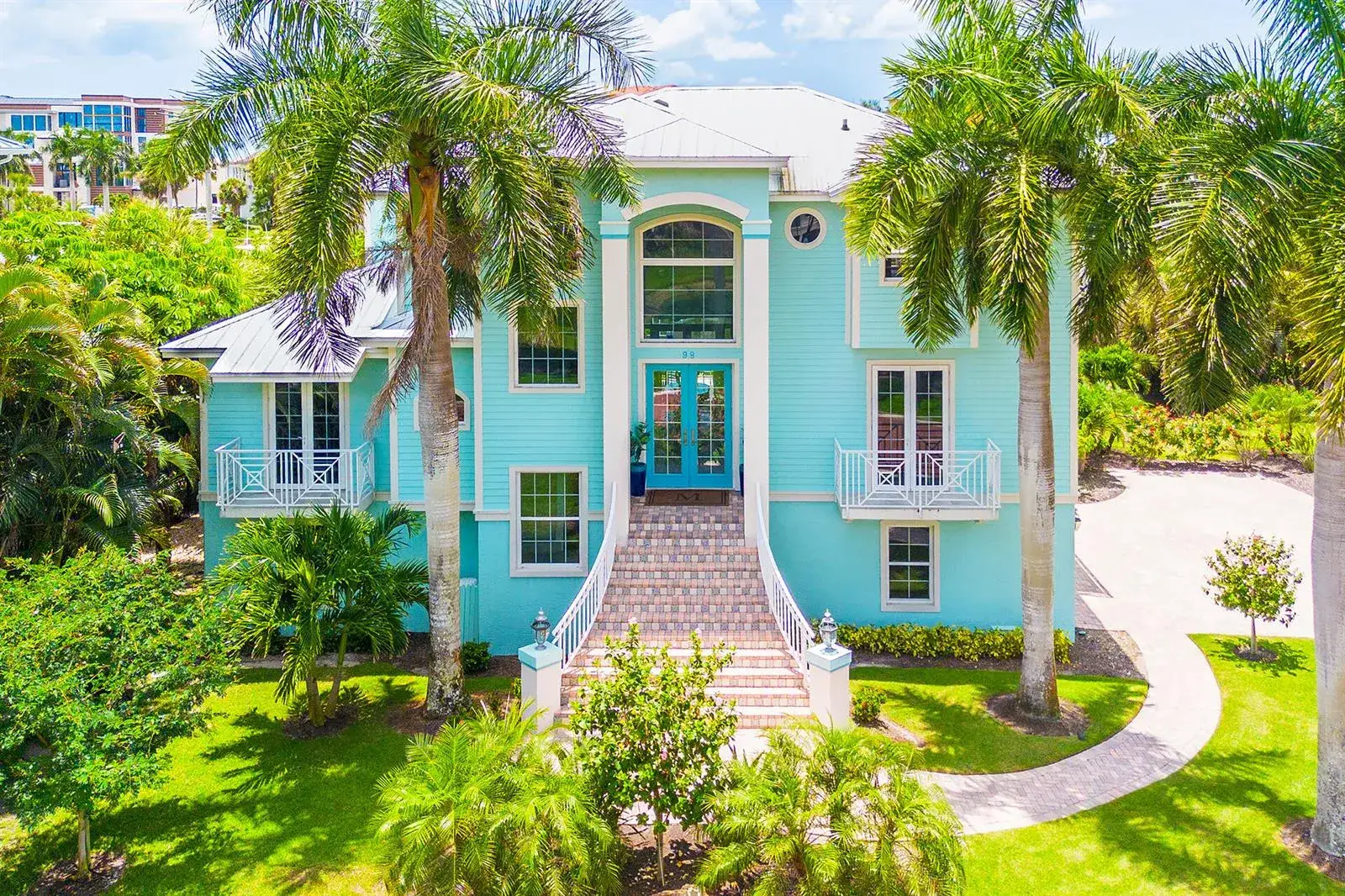 4 bedroom 3 bath Residential for sale at 98 Southport Cove, Bonita Springs FL 34134