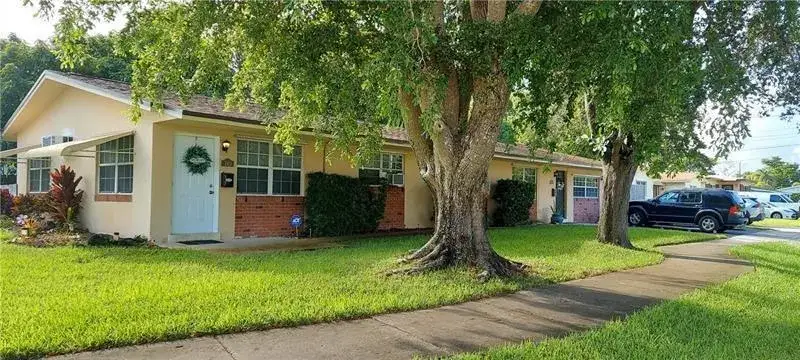 3 bedroom 1 bath Residential Lease for rent at 738 SW 5th Avenue, Hallandale Beach FL 33009