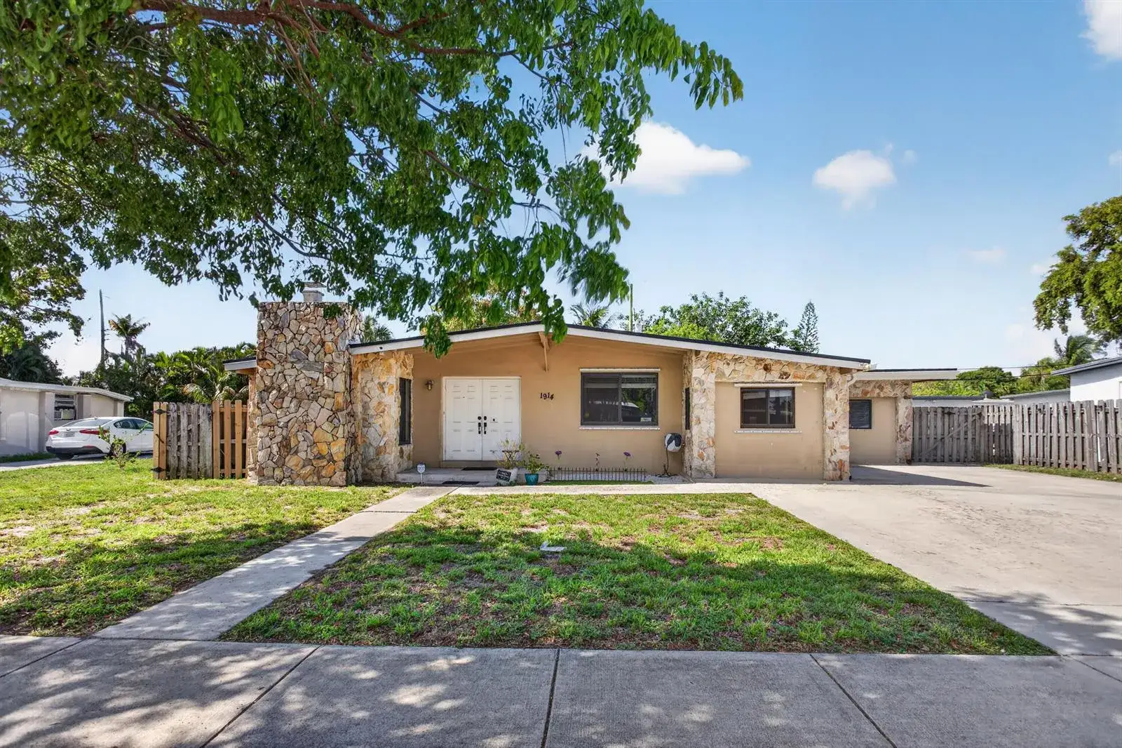 4 bedroom 3 bath Residential for sale at 1914 NE 53rd Court, Pompano Beach FL 33064